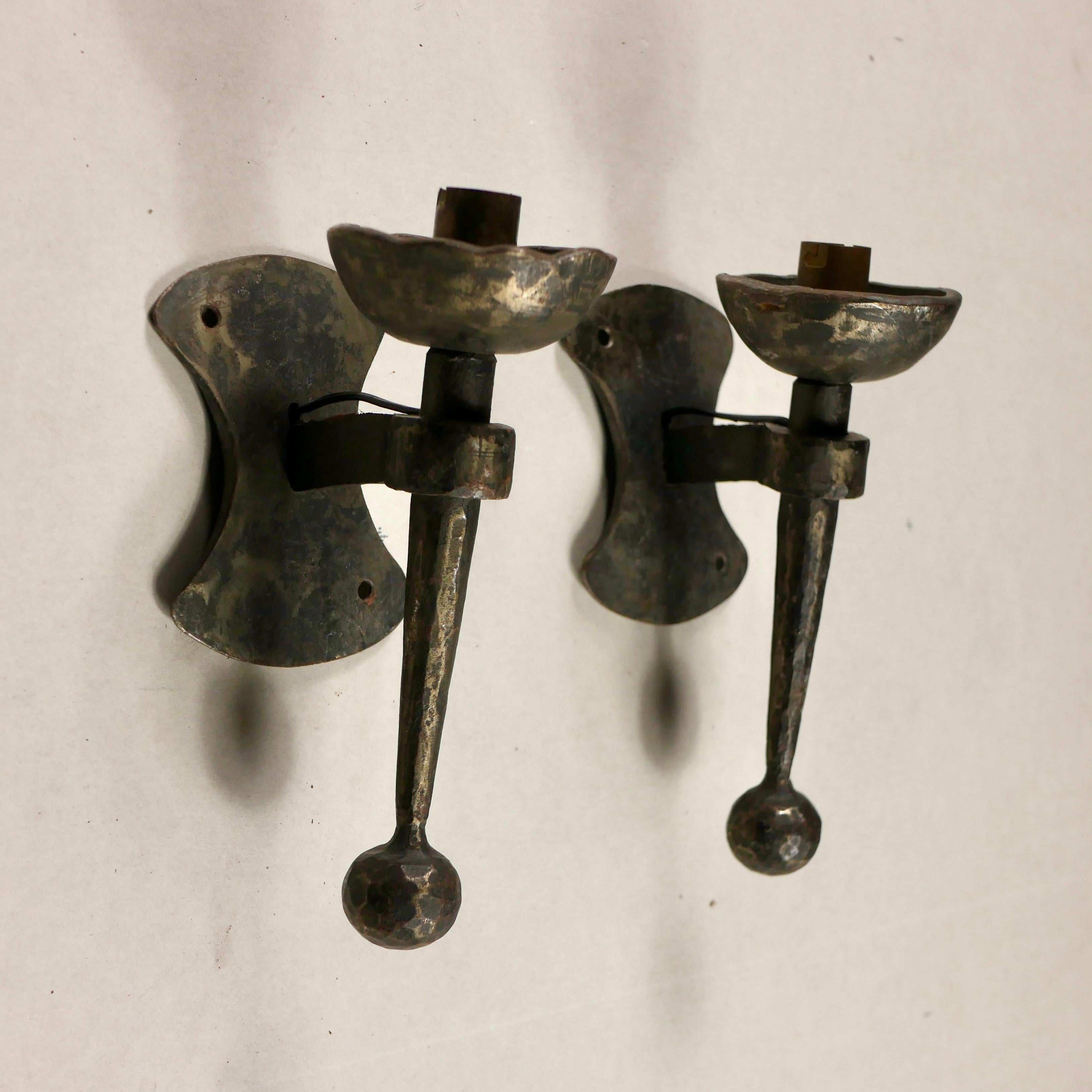 French Brutalist Wall Light in Forged Metal, 1960s 10