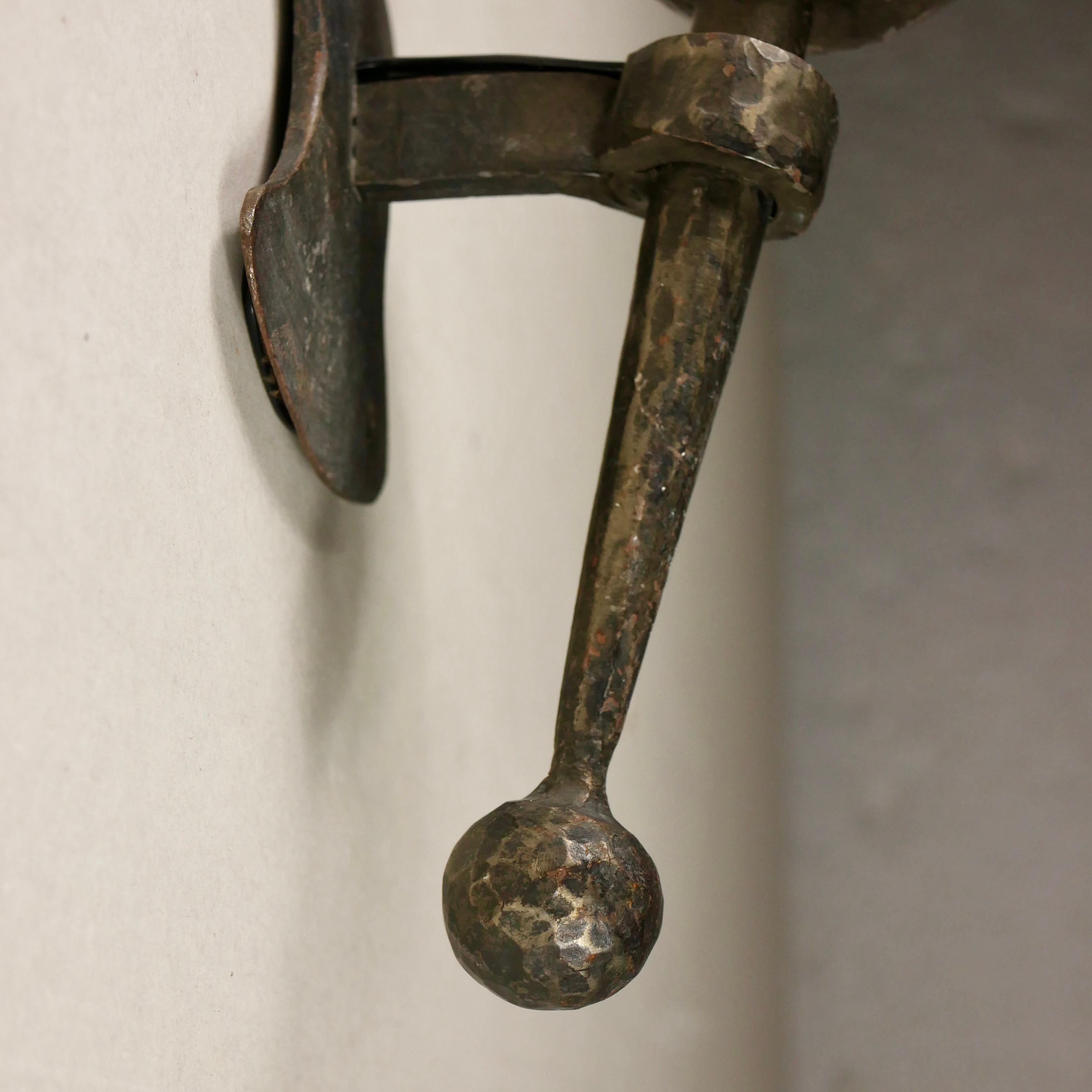 French Brutalist Wall Light in Forged Metal, 1960s 2