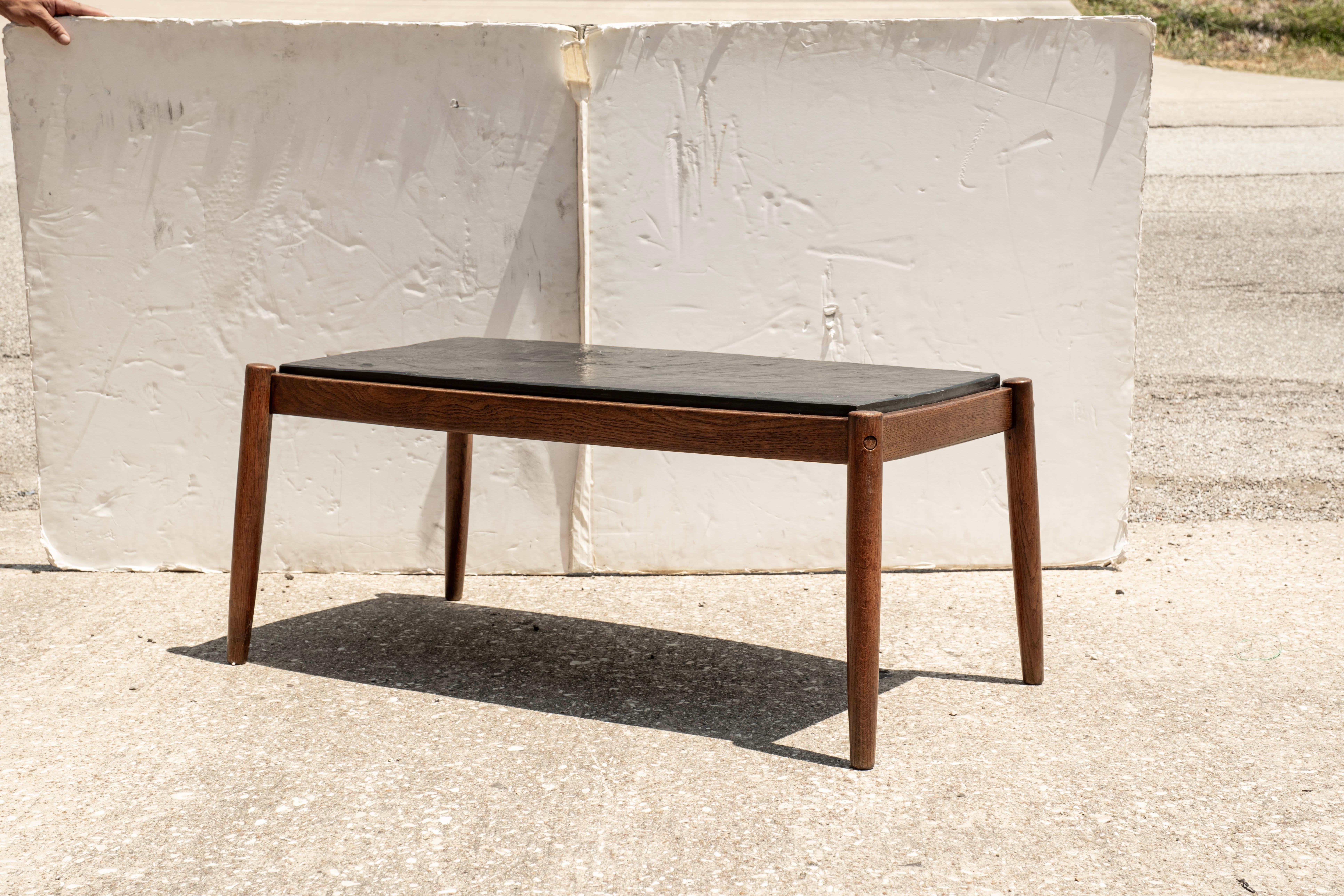 French Brutalist Walnut Coffee Table With Slate Top In Good Condition For Sale In Houston, TX