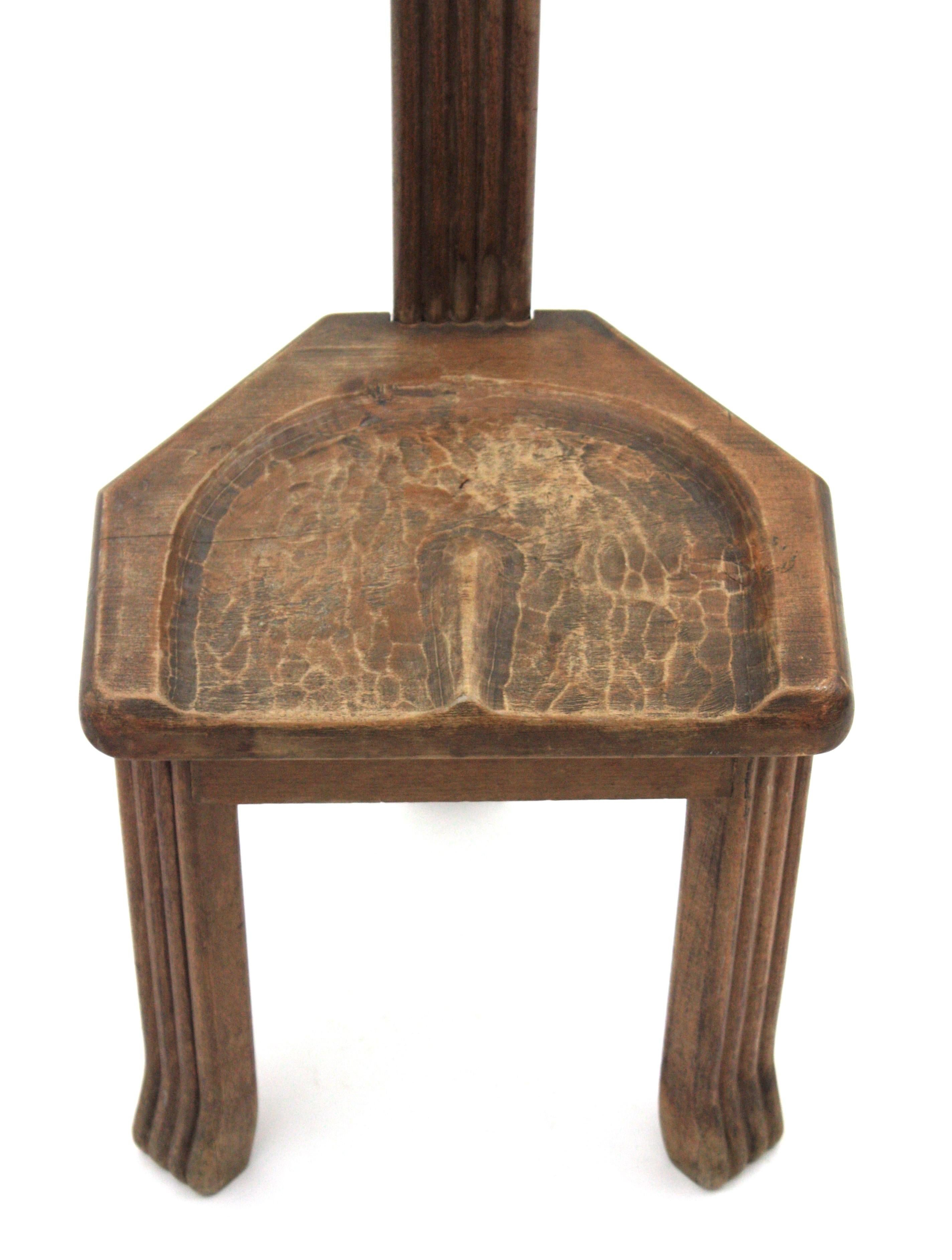 French Brutalist Wood Side Table Tripod Stool with High Backrest, 1950s For Sale 2