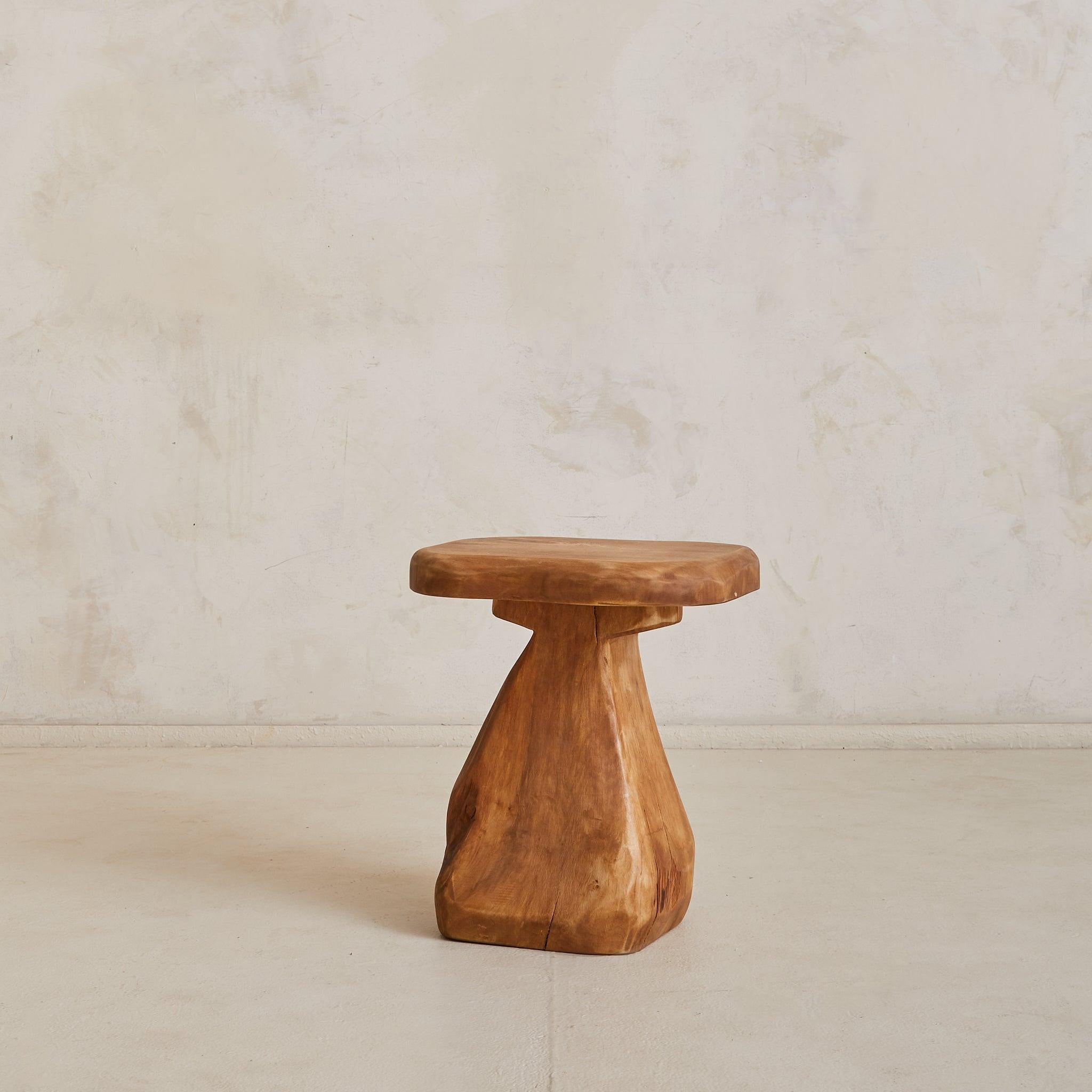 French Brutalist Wood Stool No. 01 by Richard Lecompte, 1970s en Bueno estado para la venta en Chicago, IL