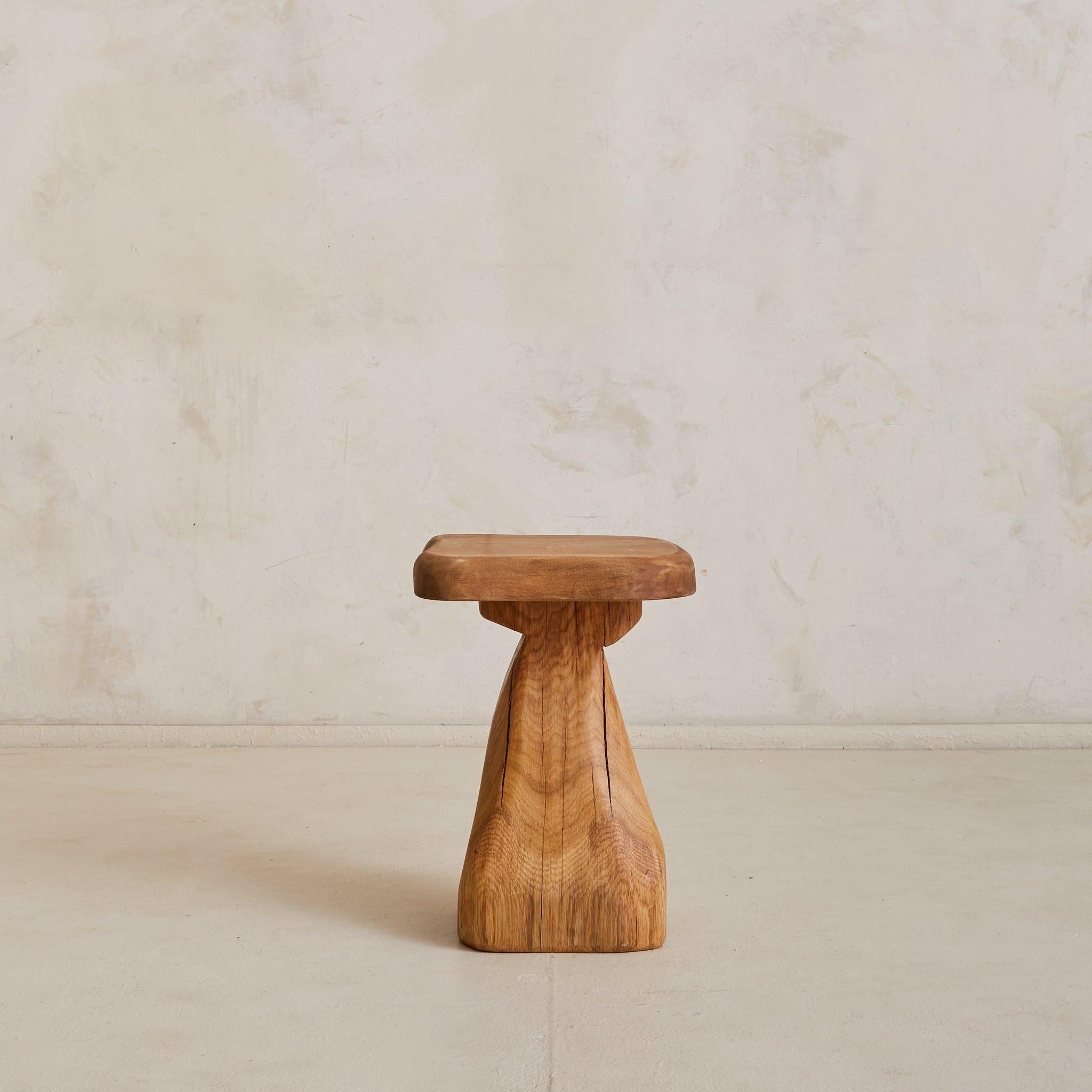 French Brutalist Wood Stool No. 02 by Richard Lecompte, 1970s Madera en venta