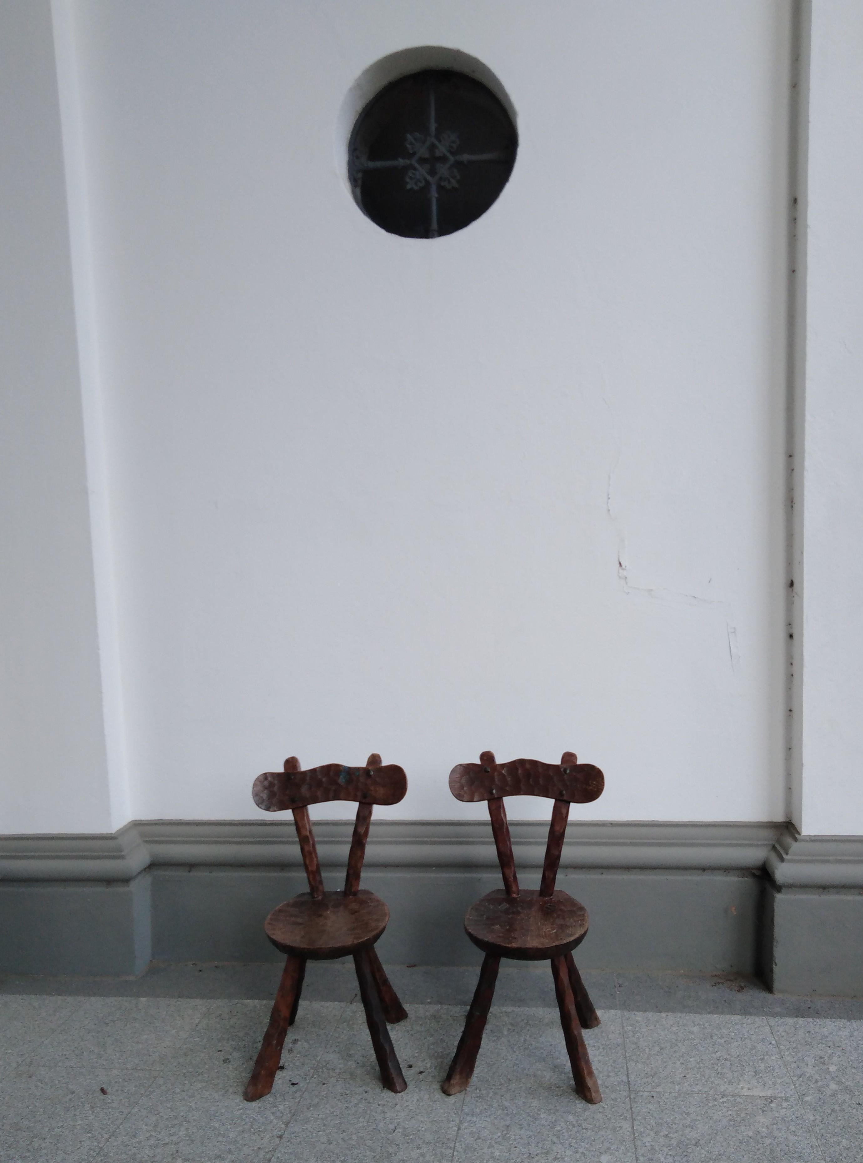 Chaises brutalistes françaises Bon état à Kiel, SH