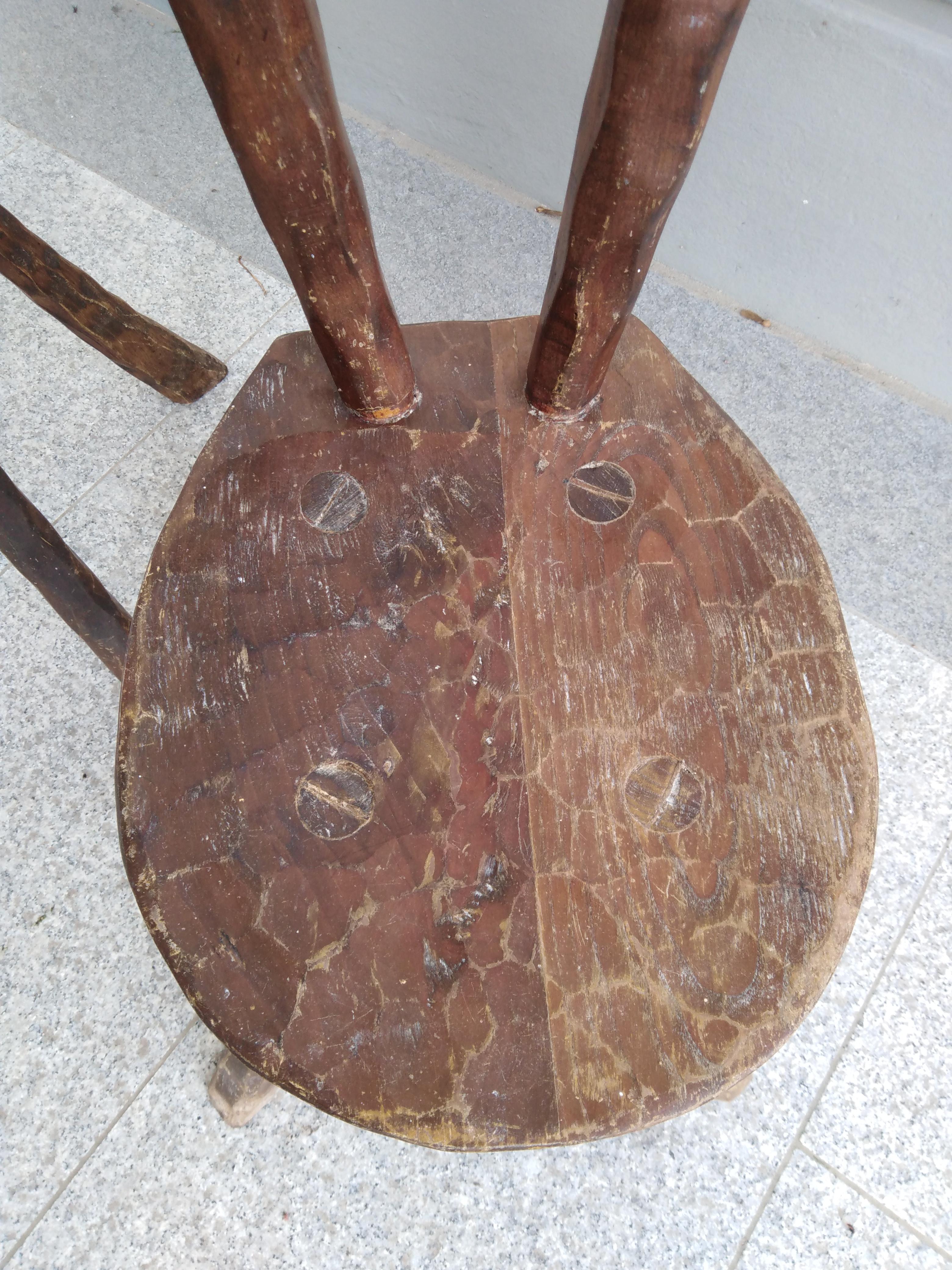 Bois Chaises brutalistes françaises