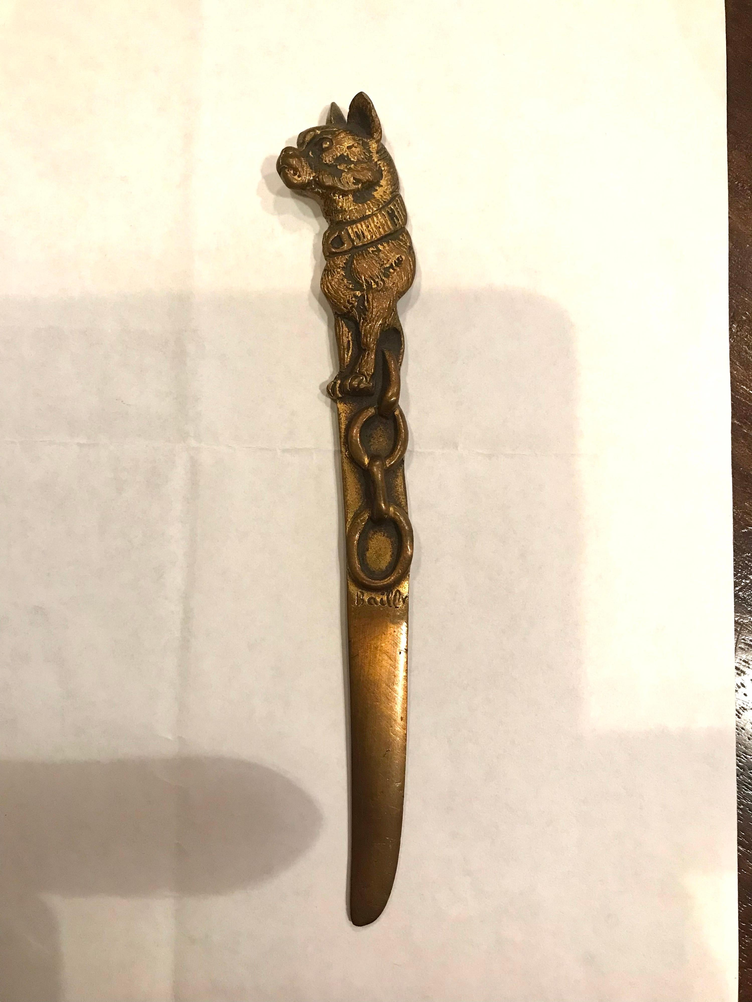 French bulldog letter opener. 
This Art Nouveau letter opener is made of bronze and signed Bailly. 
Bailly Charles Eloy ( 1830 - 1895 ).

 