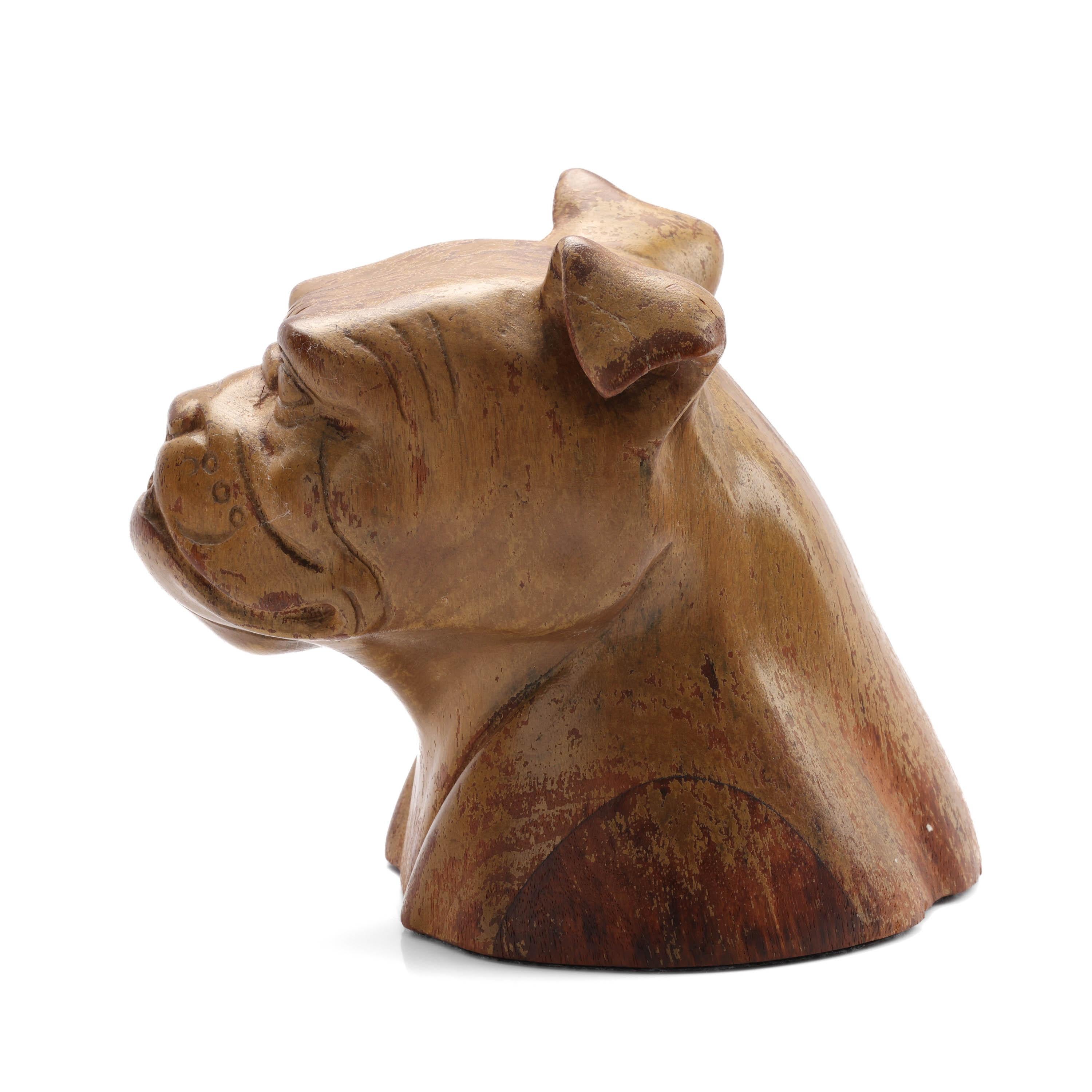 Französische Bulldogge Skulptur Desktop geschnitzt Holz Briefbeschwerer  CIRCA 1920er Jahre für Damen oder Herren im Angebot
