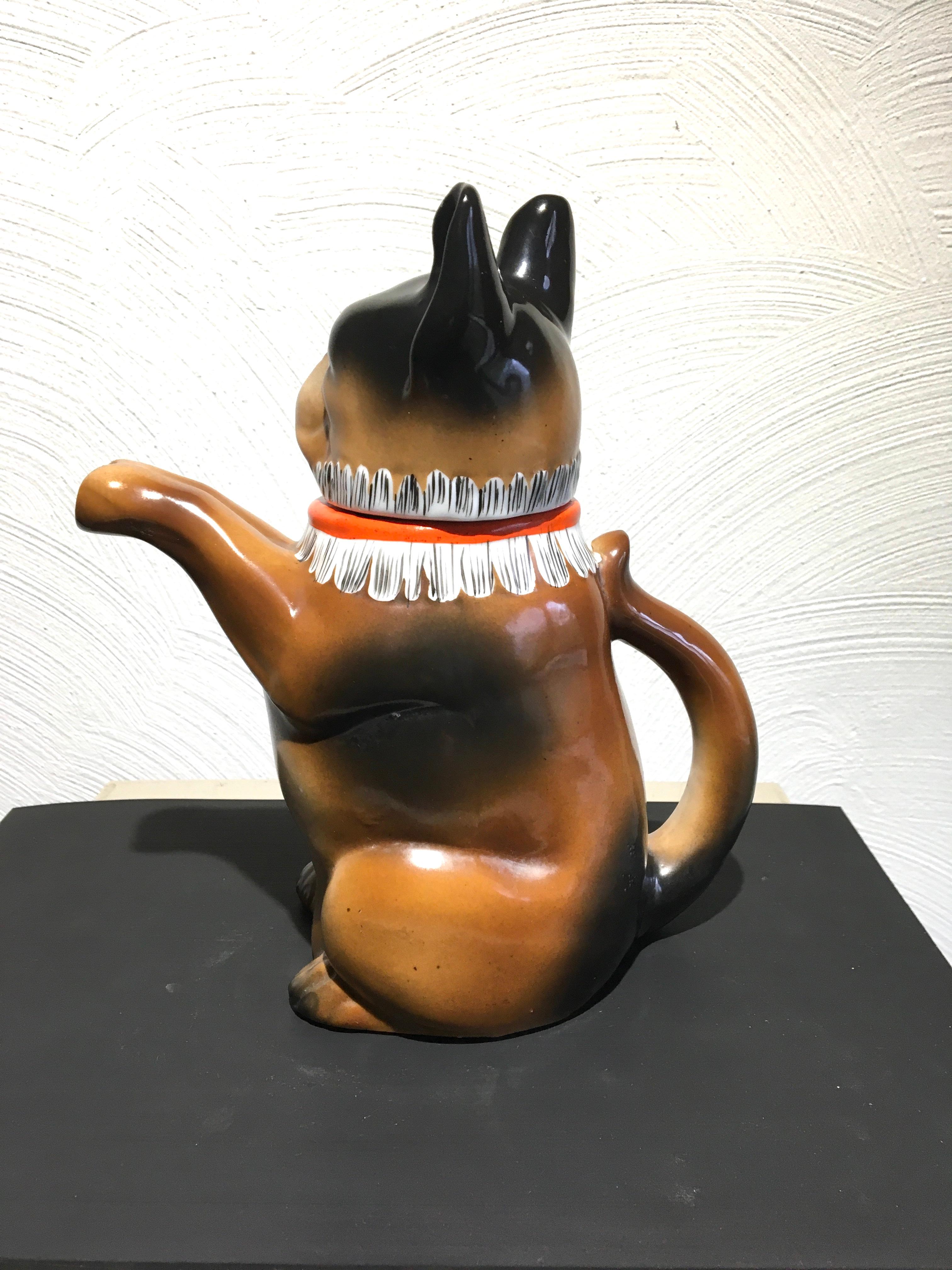 French Bulldog Teapot, 1930s, Germany  For Sale 1