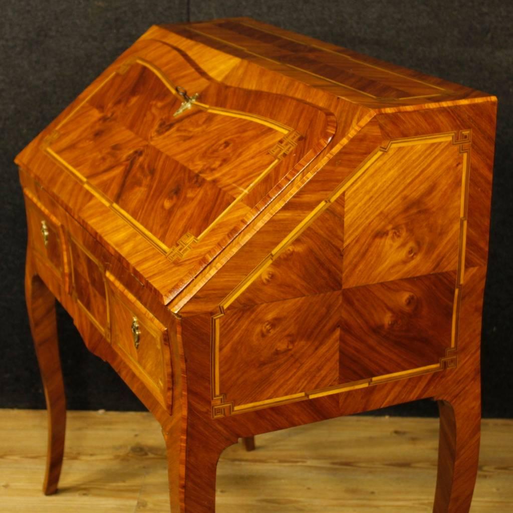 French Bureau in Inlaid Walnut, Rosewood, Maple, Tulipwood and Fruitwood 5