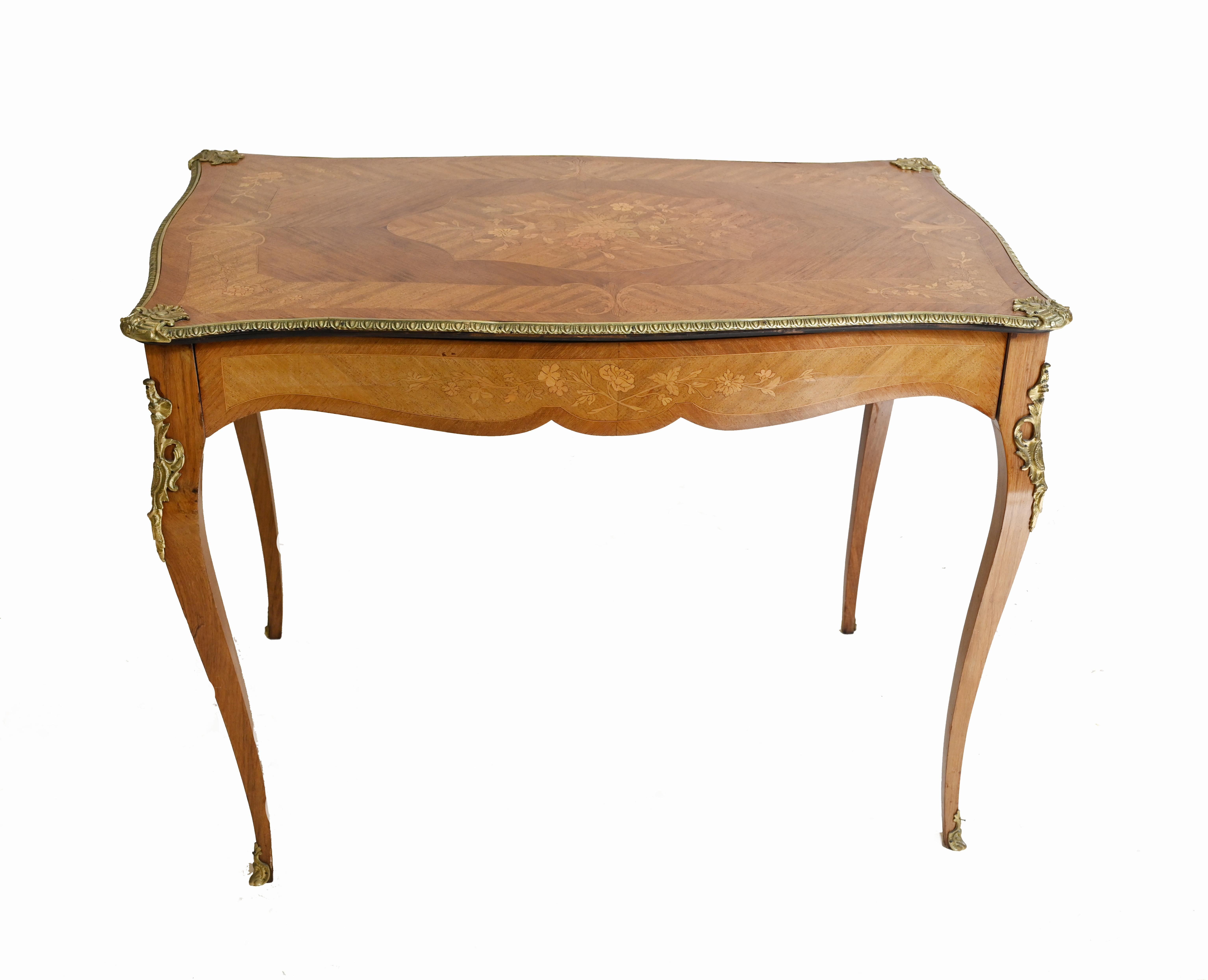 Scrivania francese Bureau Plat Tavolo da scrittura per signore In condizioni buone in vendita a Potters Bar, GB