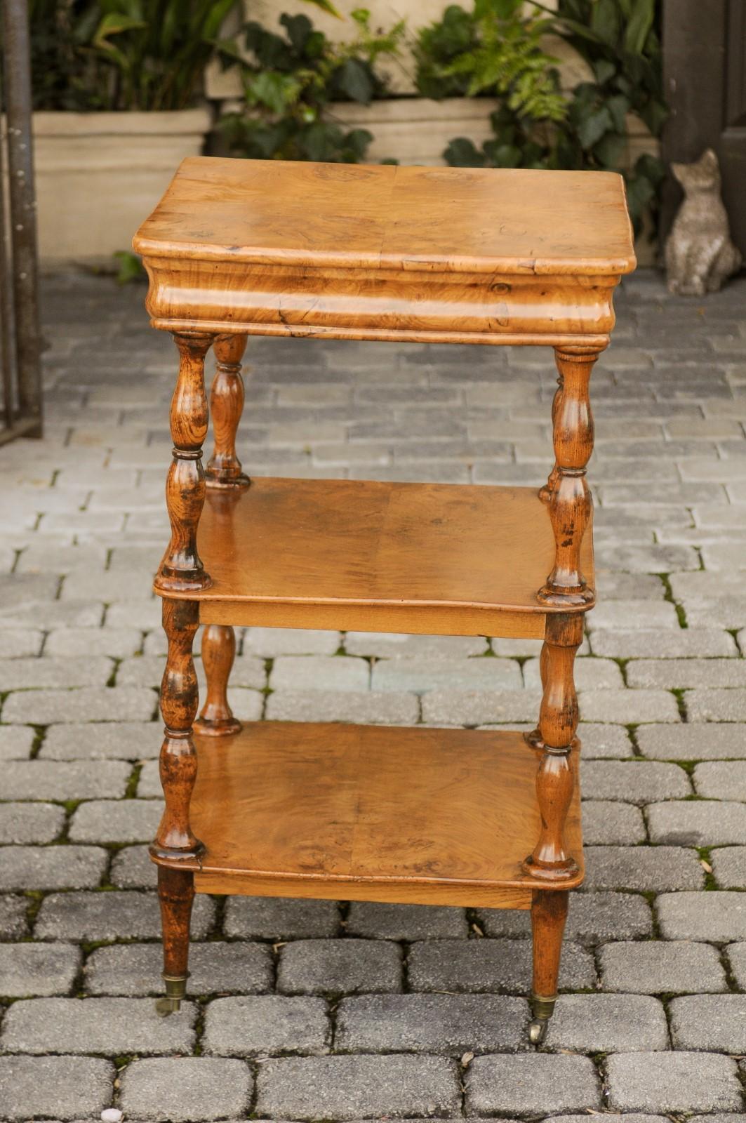 French Burled Walnut Three-Tiered Trolley with Butterfly Veneer, circa 1870 For Sale 6
