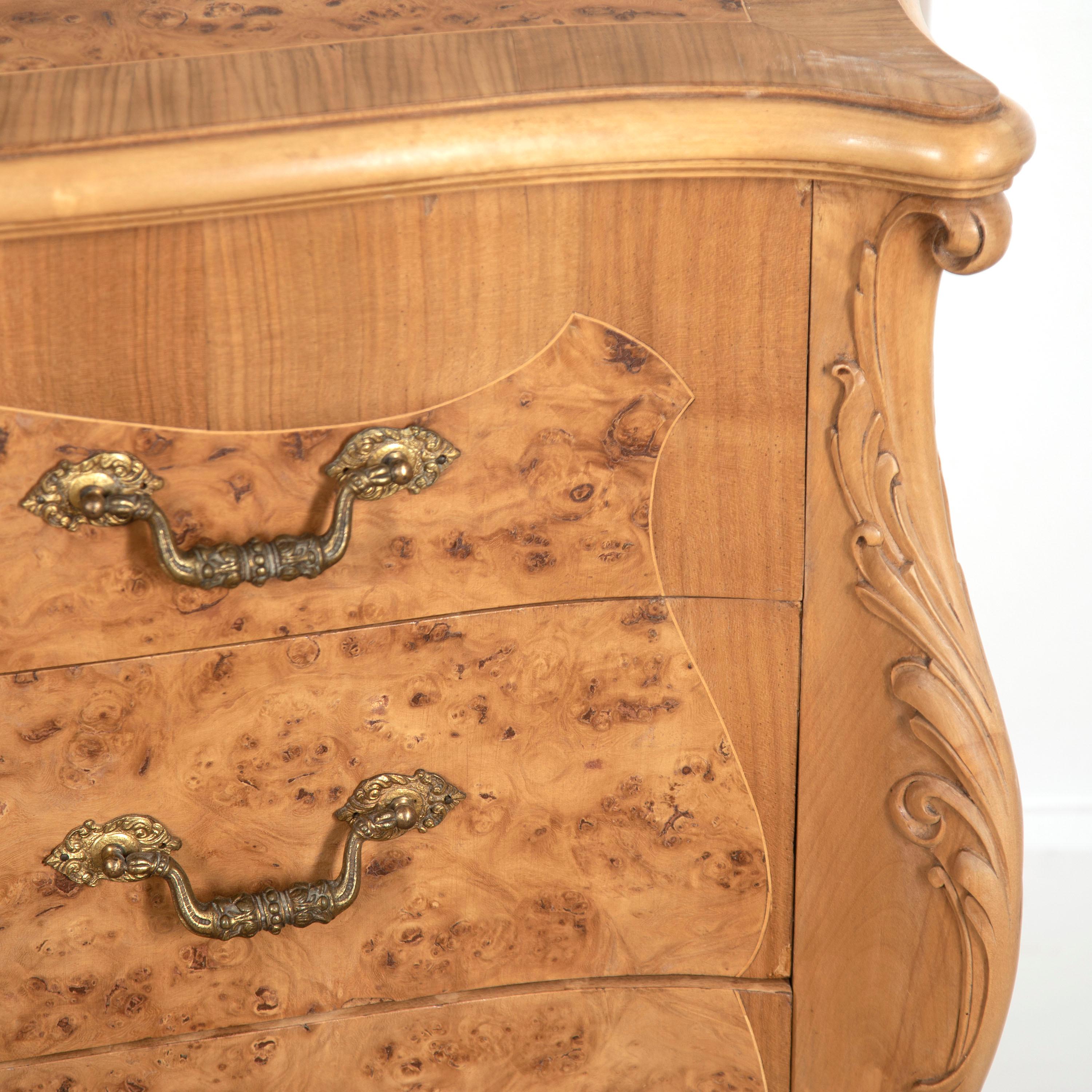 French Burr Walnut Commode For Sale 1