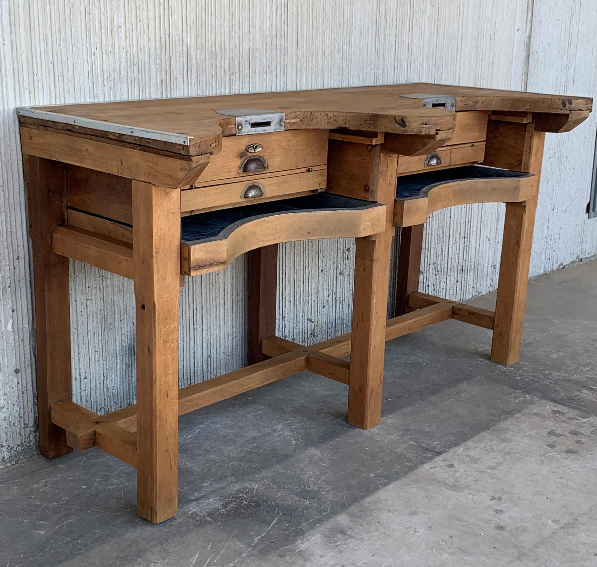 French Jewery Bench or Work Bench Table with Zinc-Lined Drawers and Compartment In Good Condition In Miami, FL
