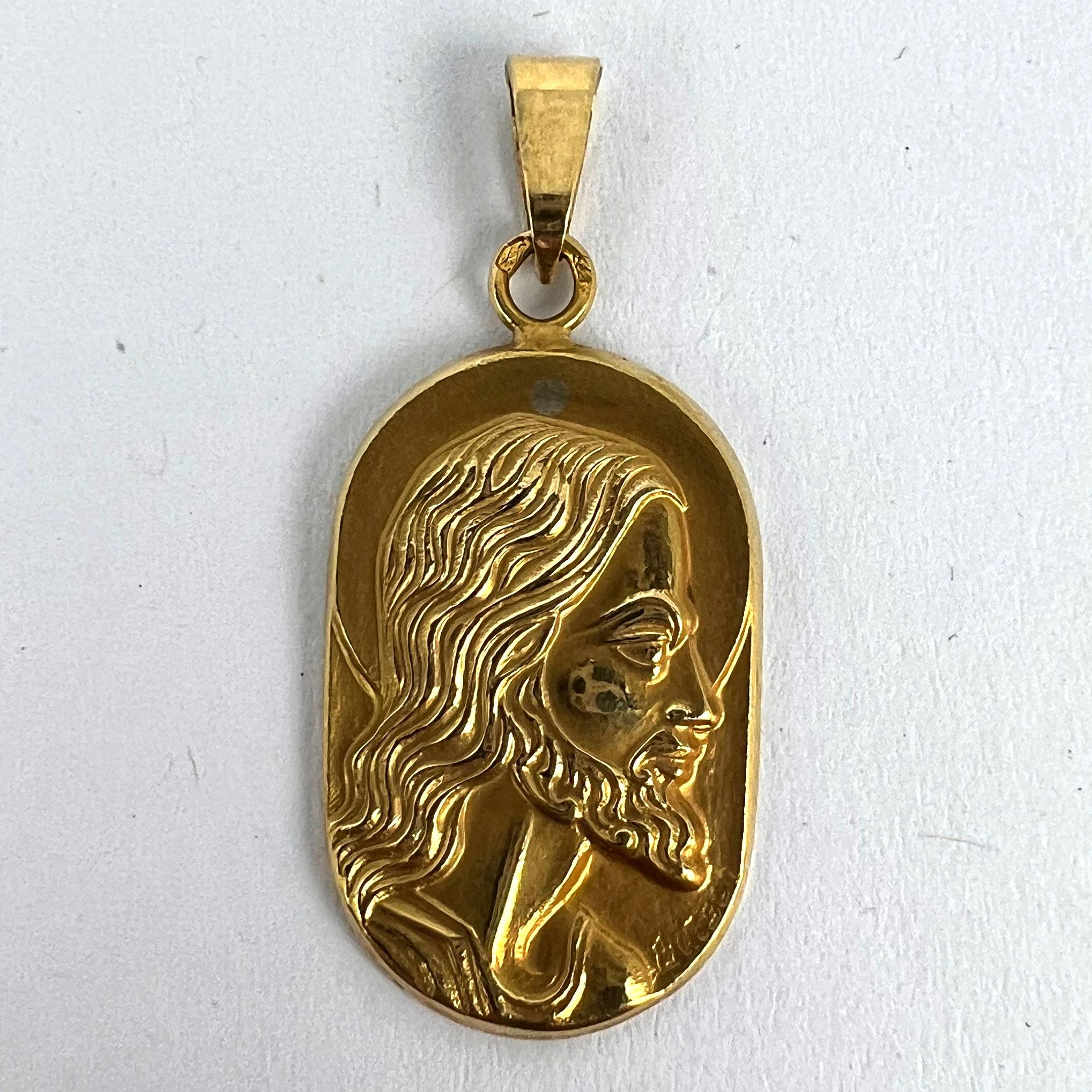 French Butsch 18K Yellow Gold Jesus Christ Medal Charm Pendant For Sale 8