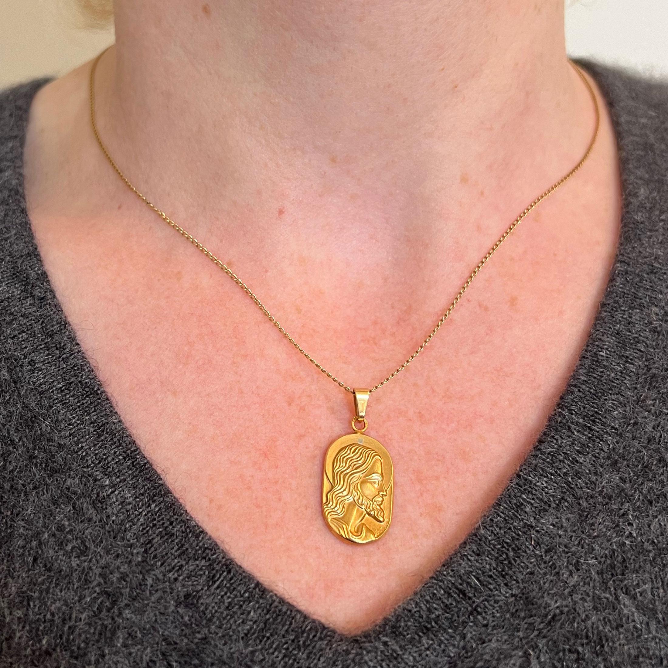 Women's or Men's French Butsch 18K Yellow Gold Jesus Christ Medal Charm Pendant For Sale