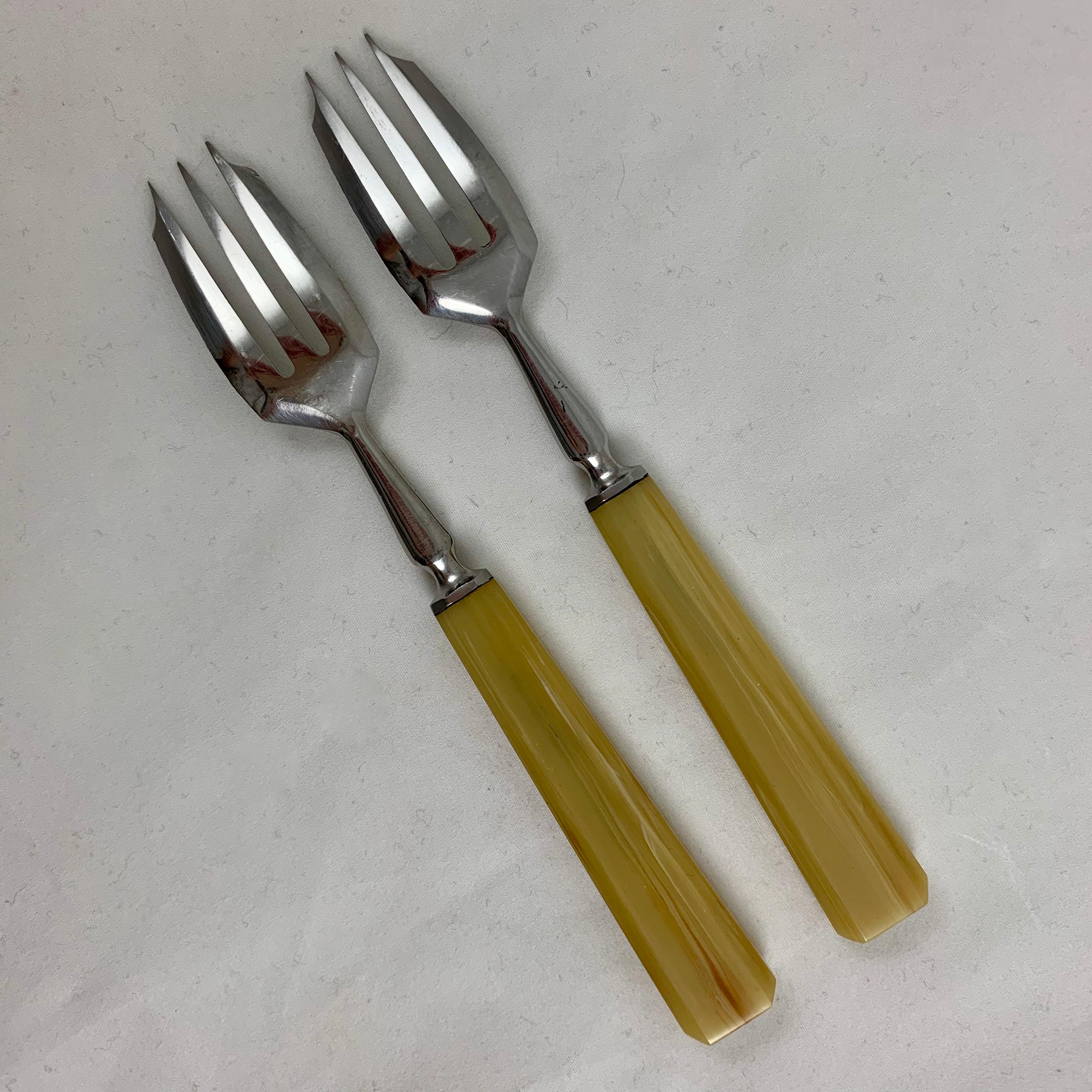 French Butterscotch Bakelite & Stainless Art Deco Pastry Forks, Cased Set of 12 2