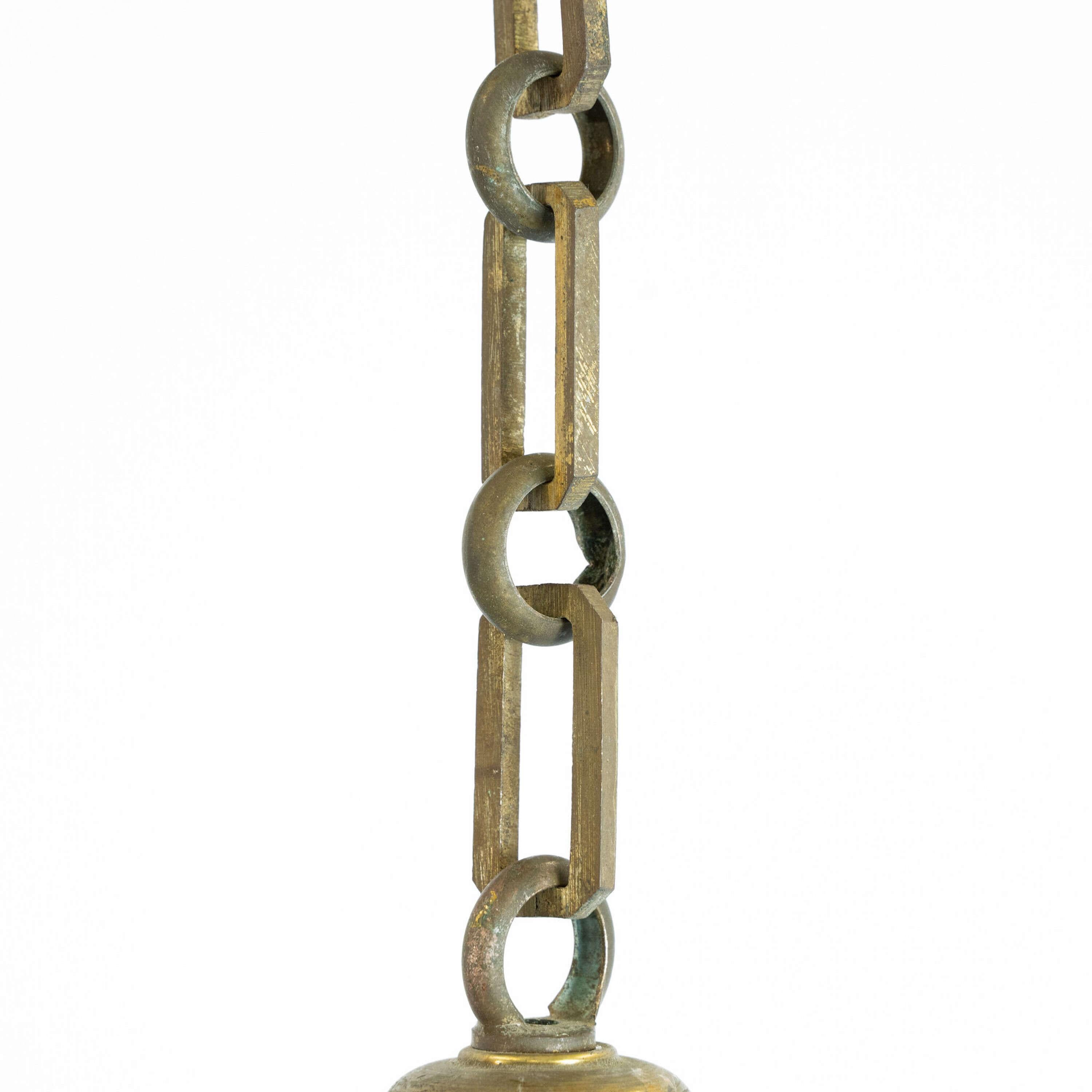 Zweiteilige französische Pendelleuchte aus Messing und opakem Glas um 1940 im Zustand „Gut“ im Angebot in Southampton, GB