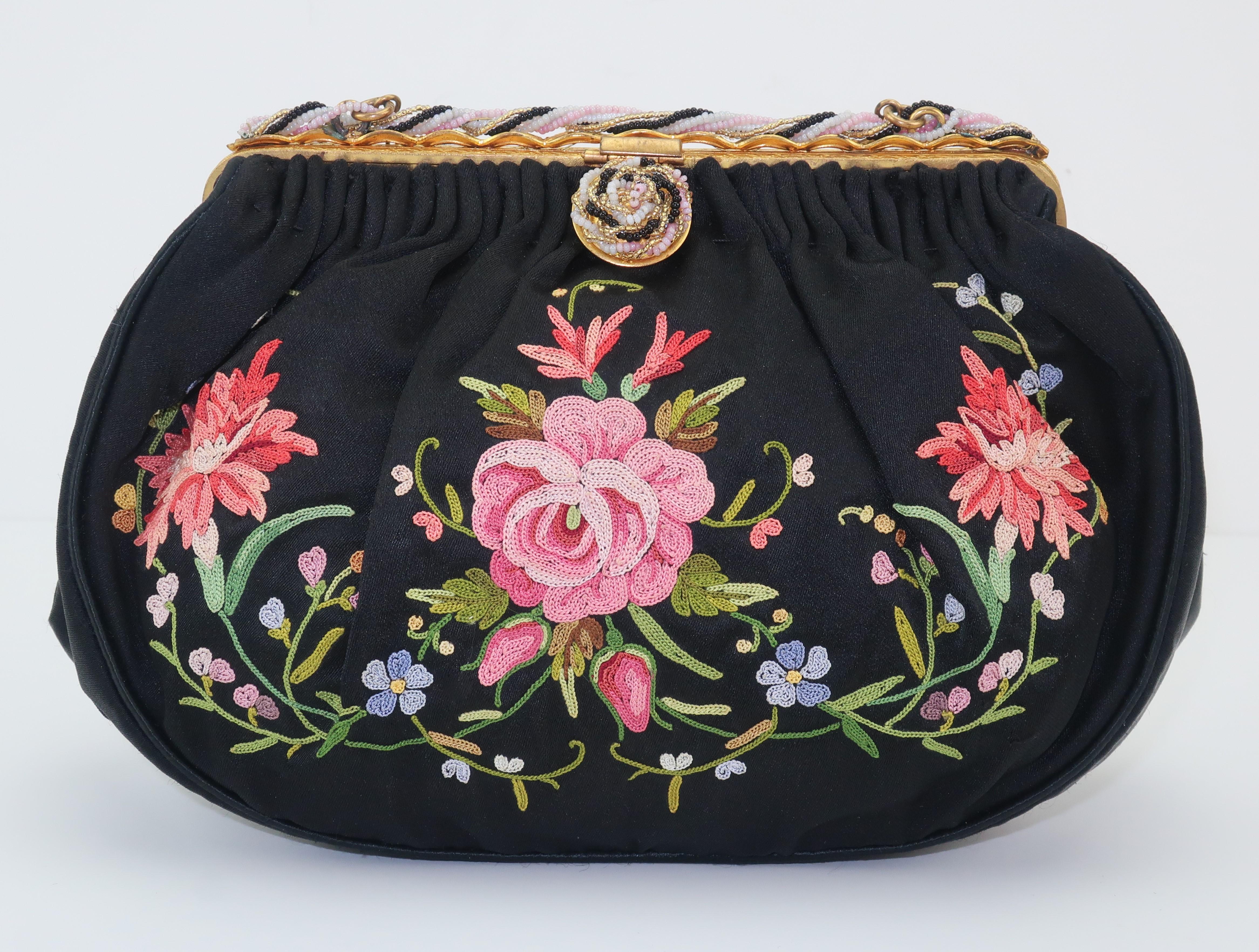 French C.1950 Black Satin Embroidered Handbag With Change Purse In Good Condition In Atlanta, GA