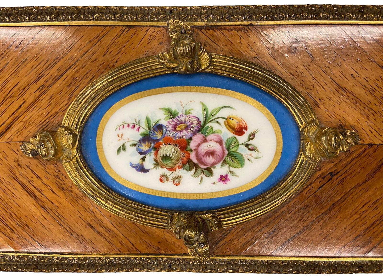 French 19th Century 'Sevres' Porcelain Mounted Casket In Good Condition For Sale In Brighton, Sussex