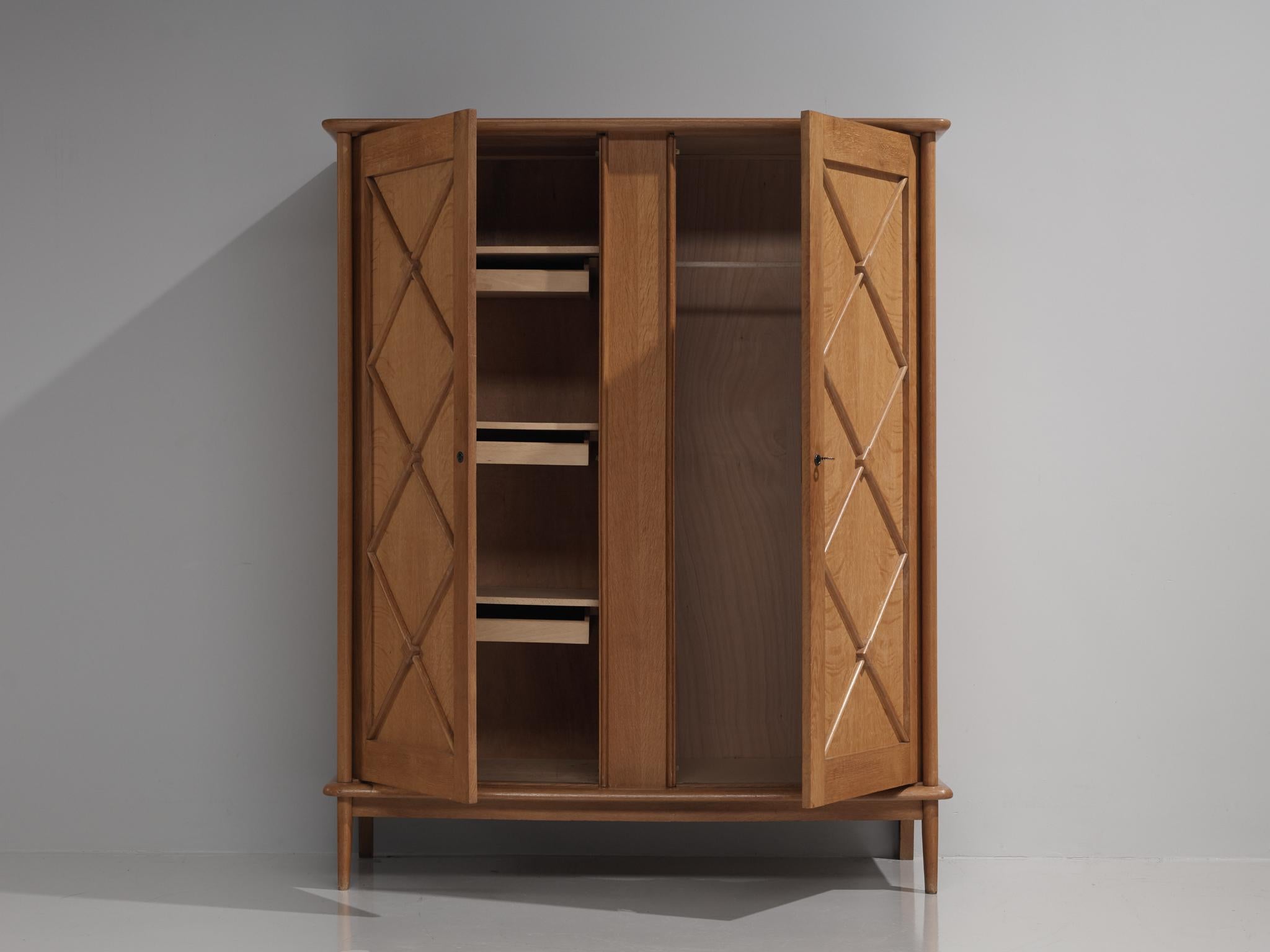 French Cabinet in Oak With Geometrical Detailing 1