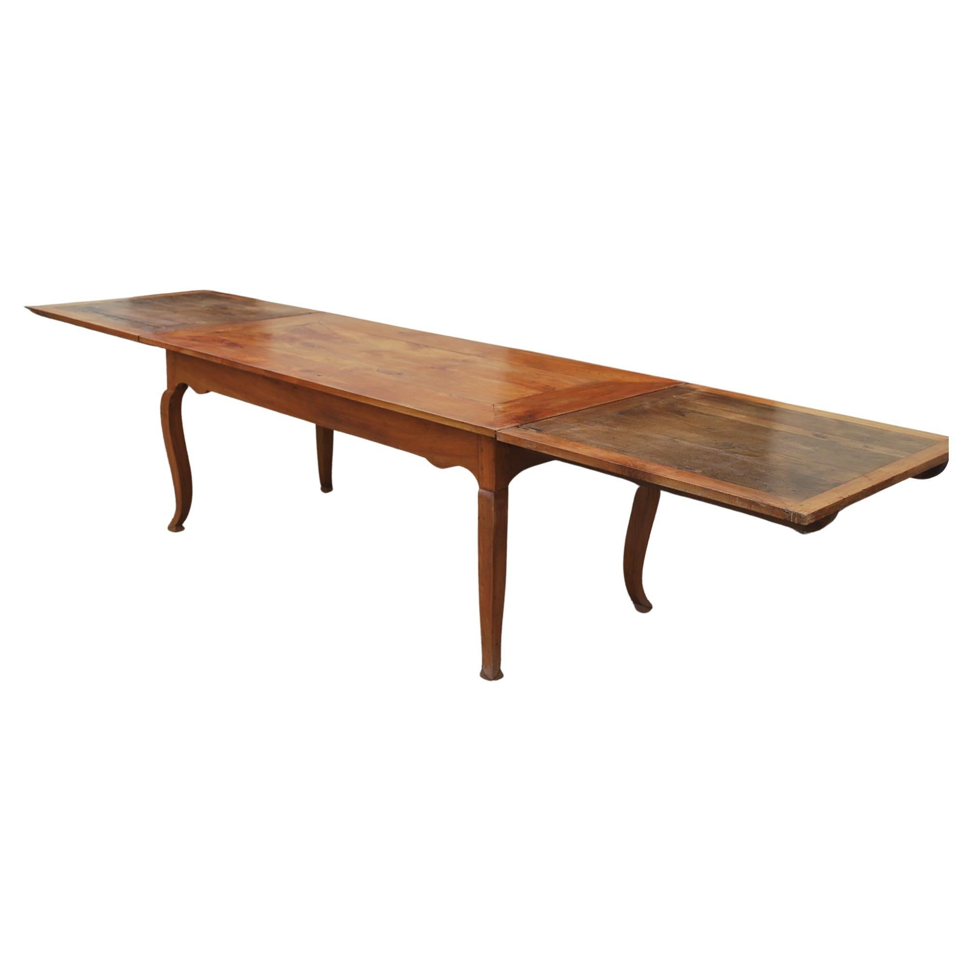 French cabriole leg extending farmhouse table For Sale