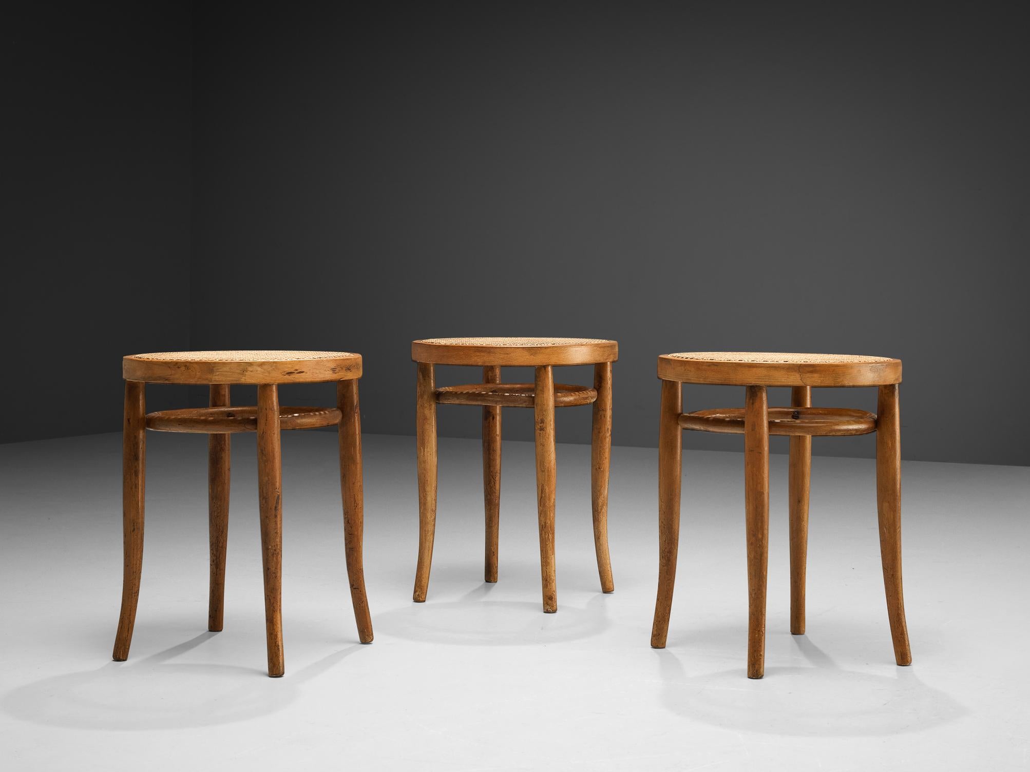 Sgabelli da caffè francesi in canna e Wood In condizioni buone in vendita a Waalwijk, NL