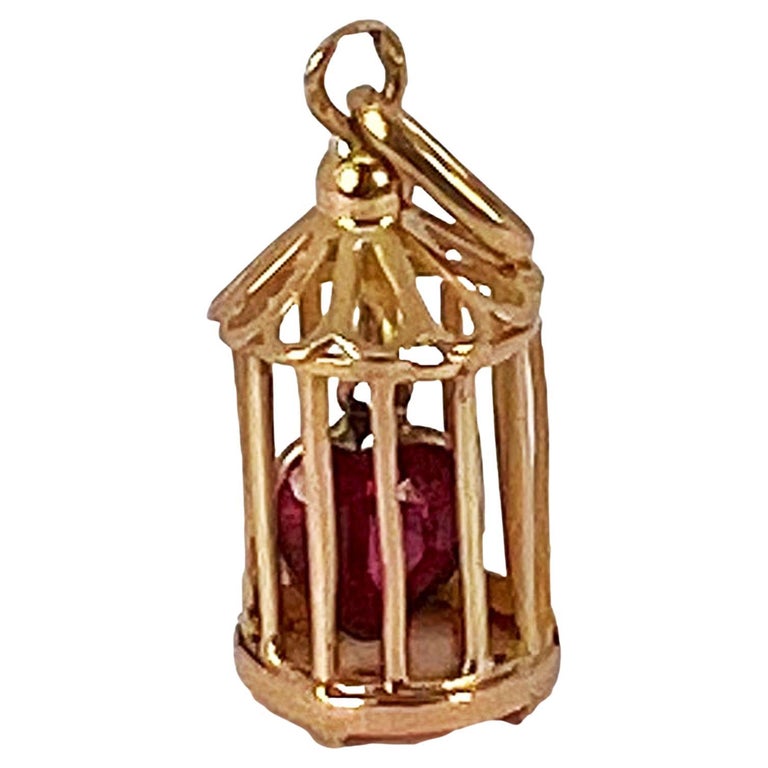 French Caged Heart 18K Yellow Gold Charm Pendant at 1stDibs