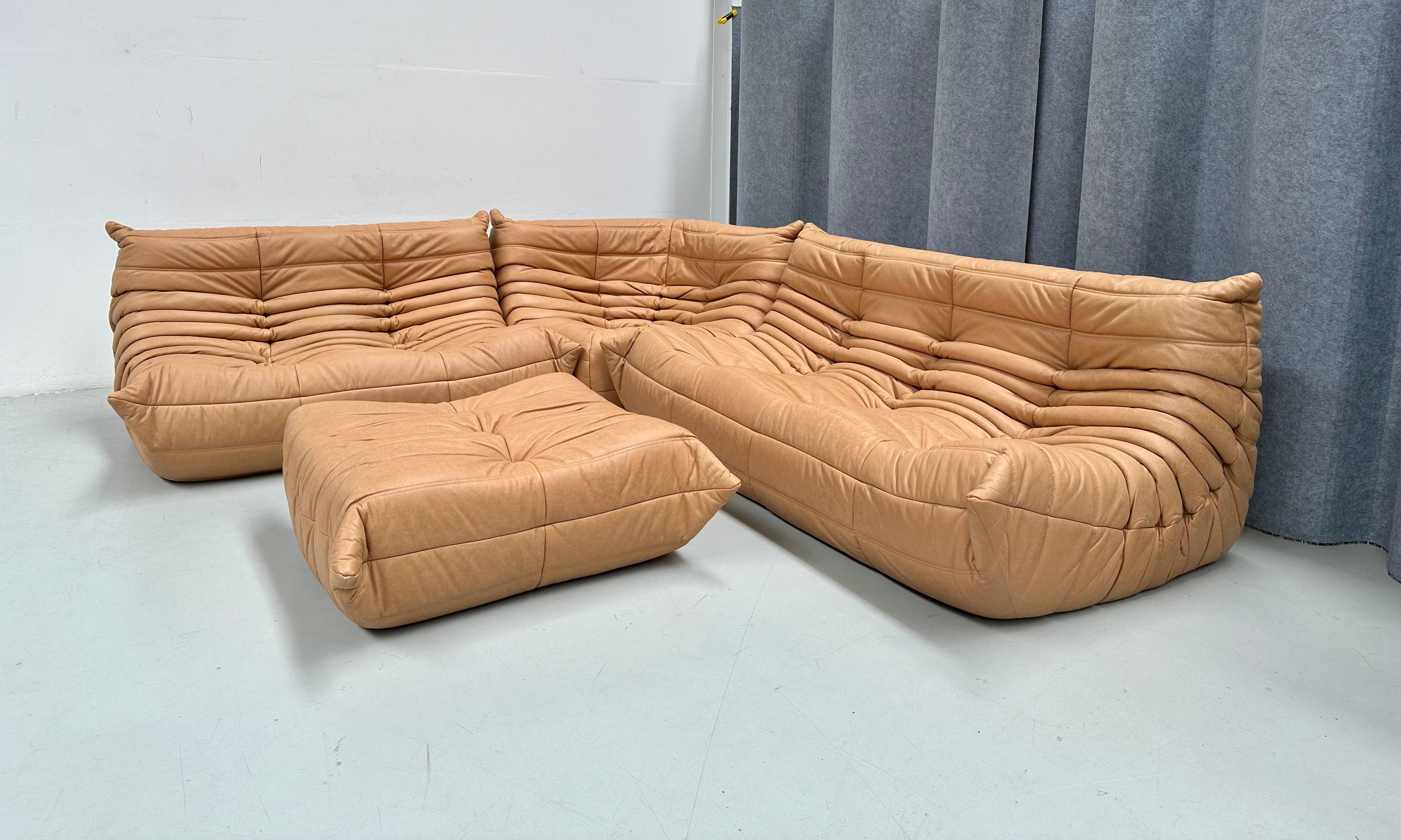 French Camel Leather Togo Living Room Set by Michel Ducaroy for Ligne Roset. For Sale 7
