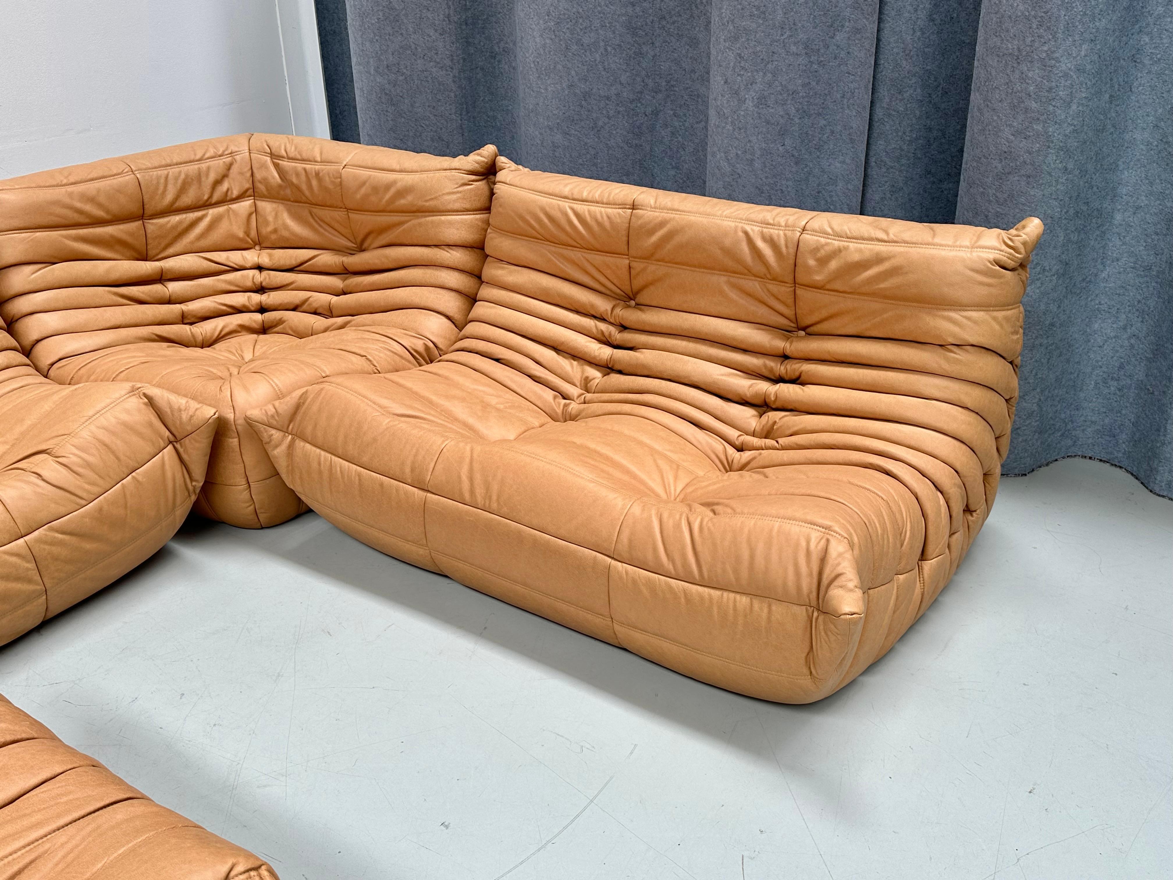 French Camel Leather Togo Living Room Set by Michel Ducaroy for Ligne Roset. For Sale 3