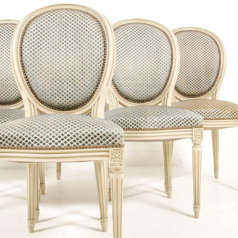 A set of six attractive French Louis XVI-style painted ‘cameo back’ chairs. Sturdy enough for everyday use, circa 1940.



 