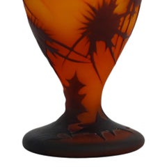 Atomiseur de parfum en verre d'art, signé par Roget.