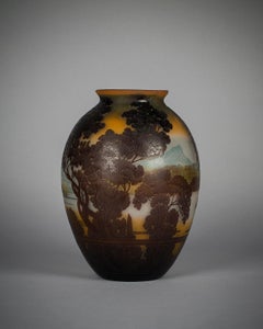 French Cameo Glass Lac-de-como Vase, Galle, circa 1910