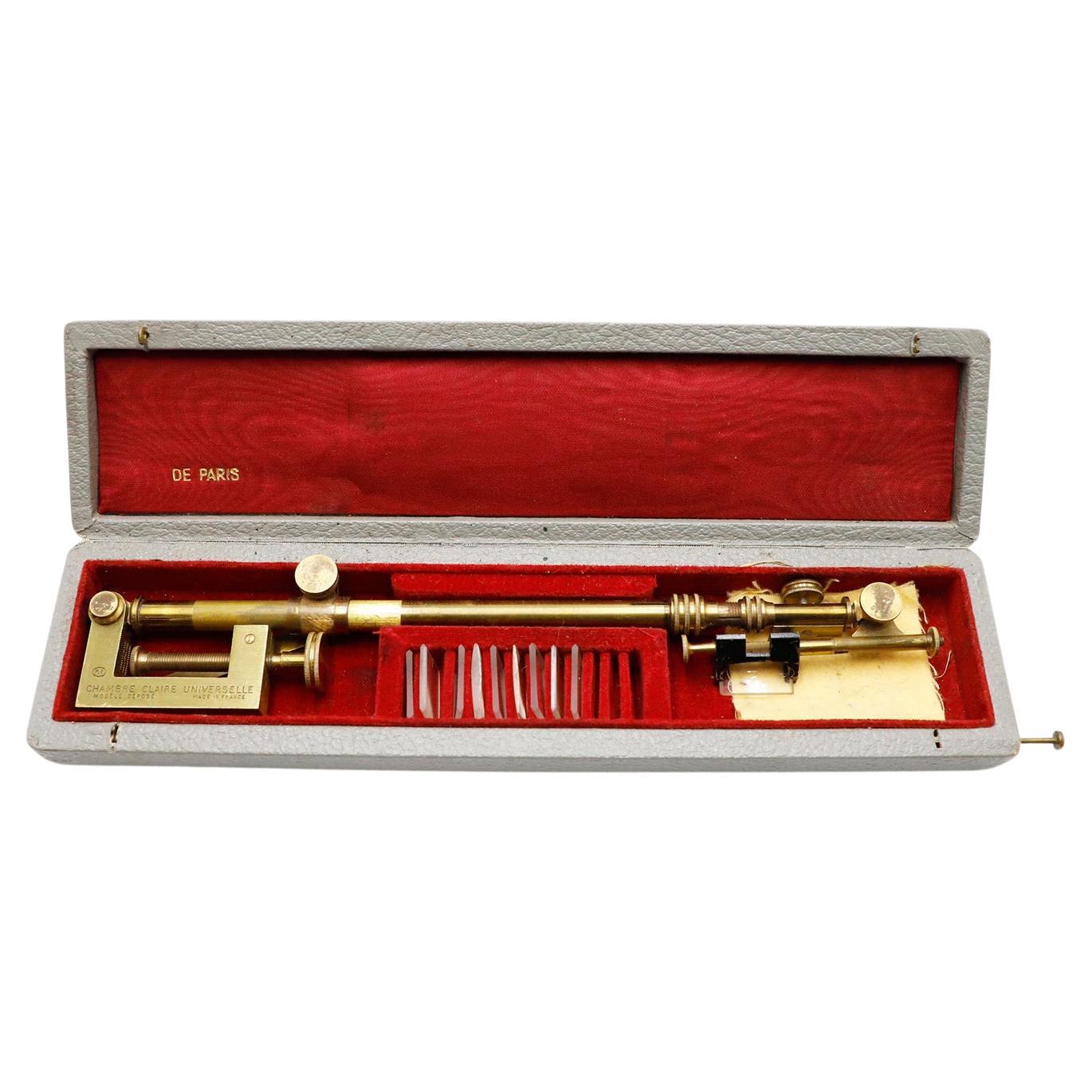 Camera Lucida française du début du 20e siècle. Boîtier original en vente
