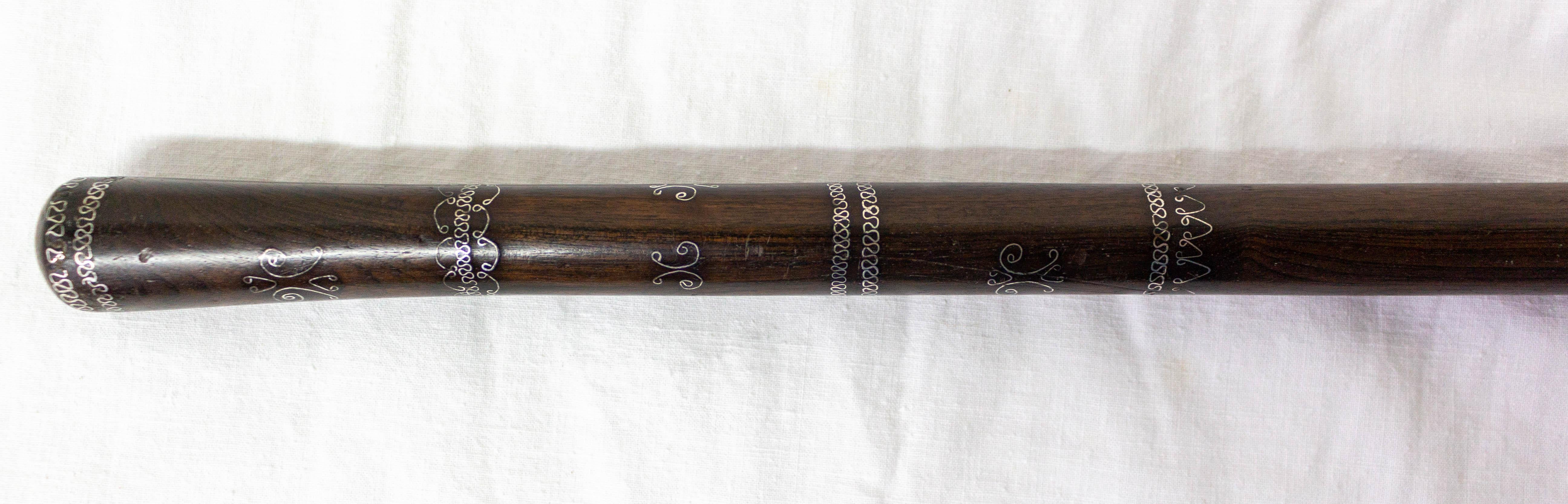 Canne ou bâton de marche en bois exotique et argent, datant d'environ 1900 Bon état - En vente à Labrit, Landes