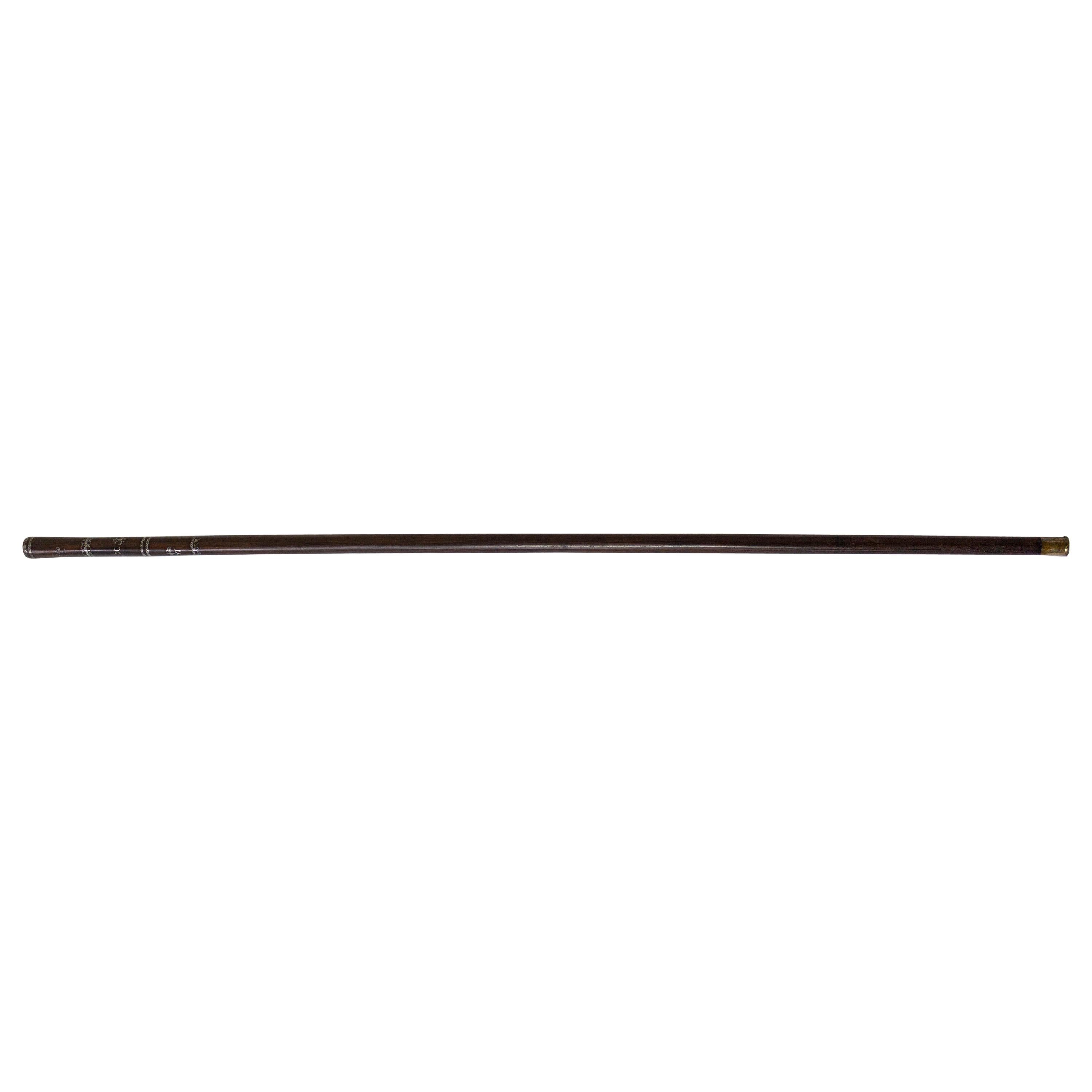 Canne ou bâton de marche en bois exotique et argent, datant d'environ 1900 en vente