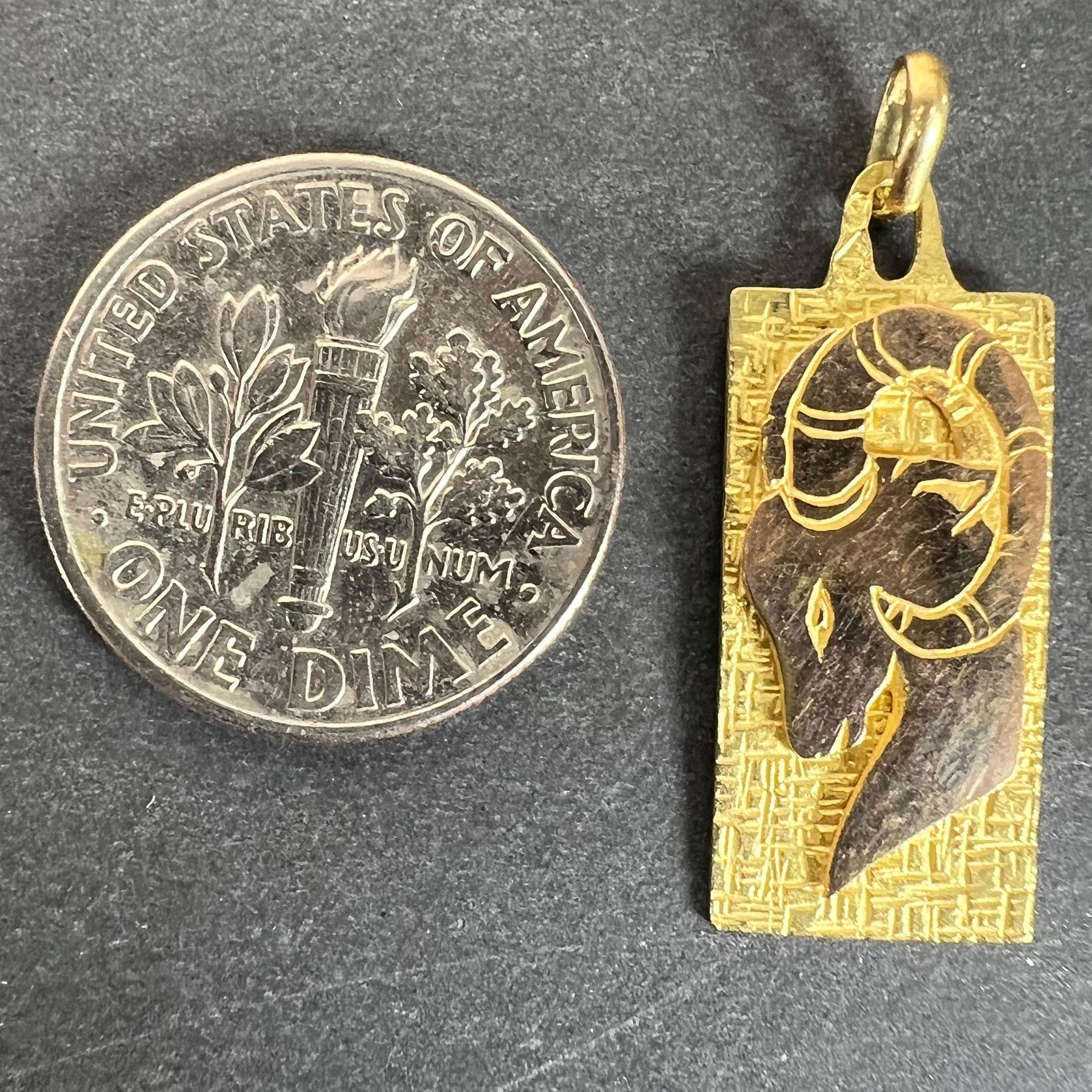 Pendentif en or jaune 18K avec breloque Capricorne Ares Starsign Zodiac en vente 6