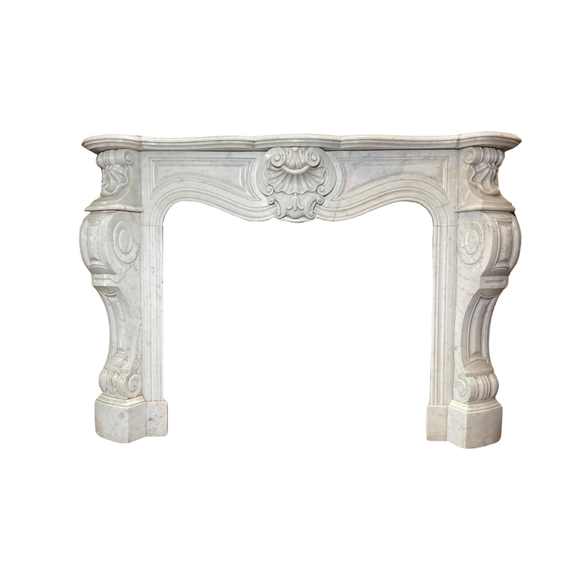French Carrara Marble Mantel For Sale 4