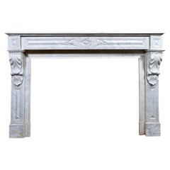 Repisa de mármol blanco veteado de Carrara Antique French