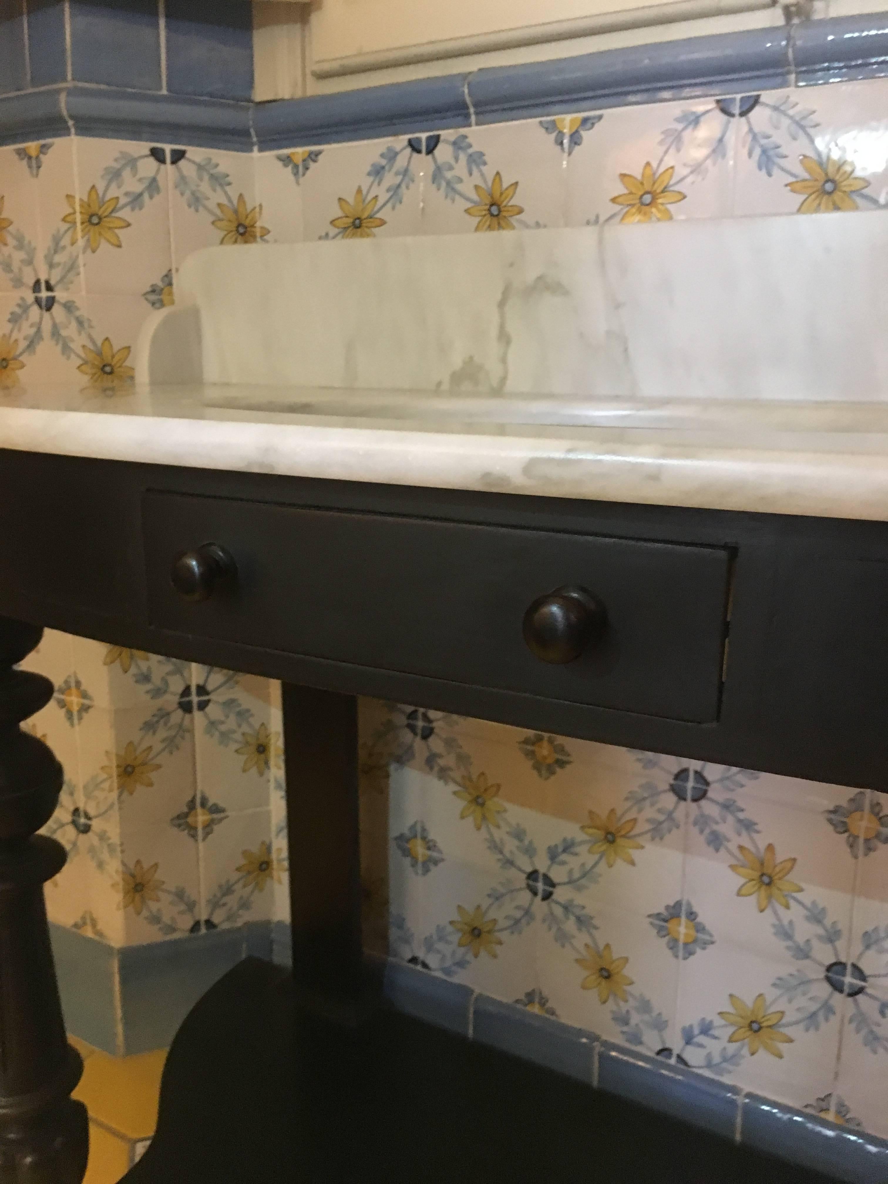 French Carrara Marble Top Sink with Ebonized Wood Base from 1890s 6