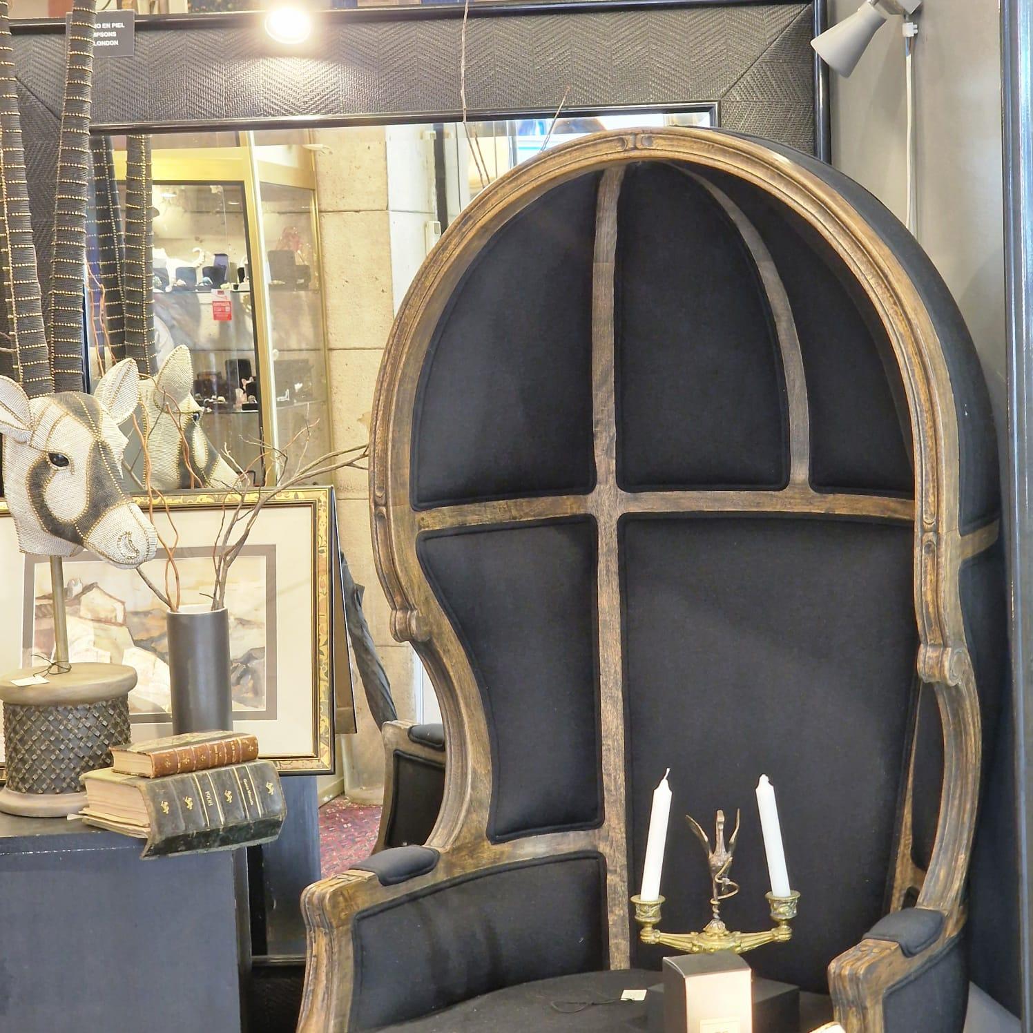 French Carriage, Porter Gray armchair Louis XV style, washed wood For Sale 5