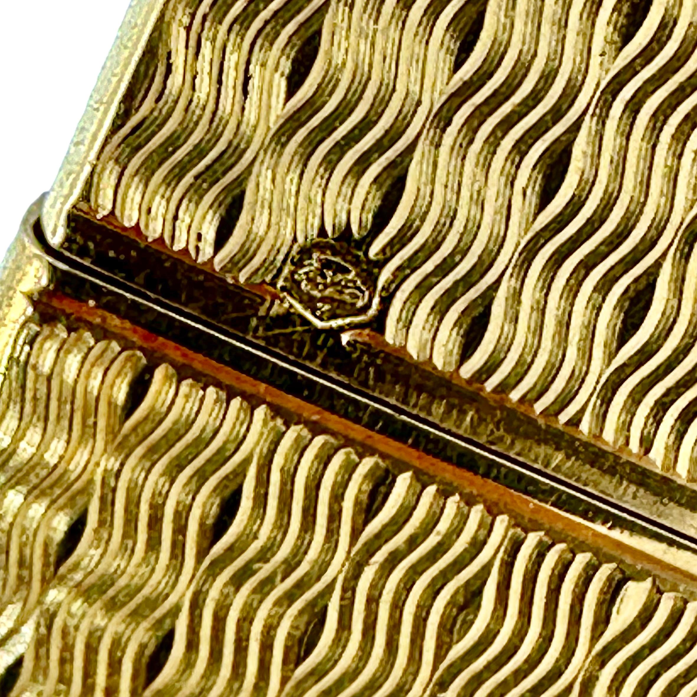 Women's or Men's French Cartier Art-Deco Period Gold and Celulose Personal Comb