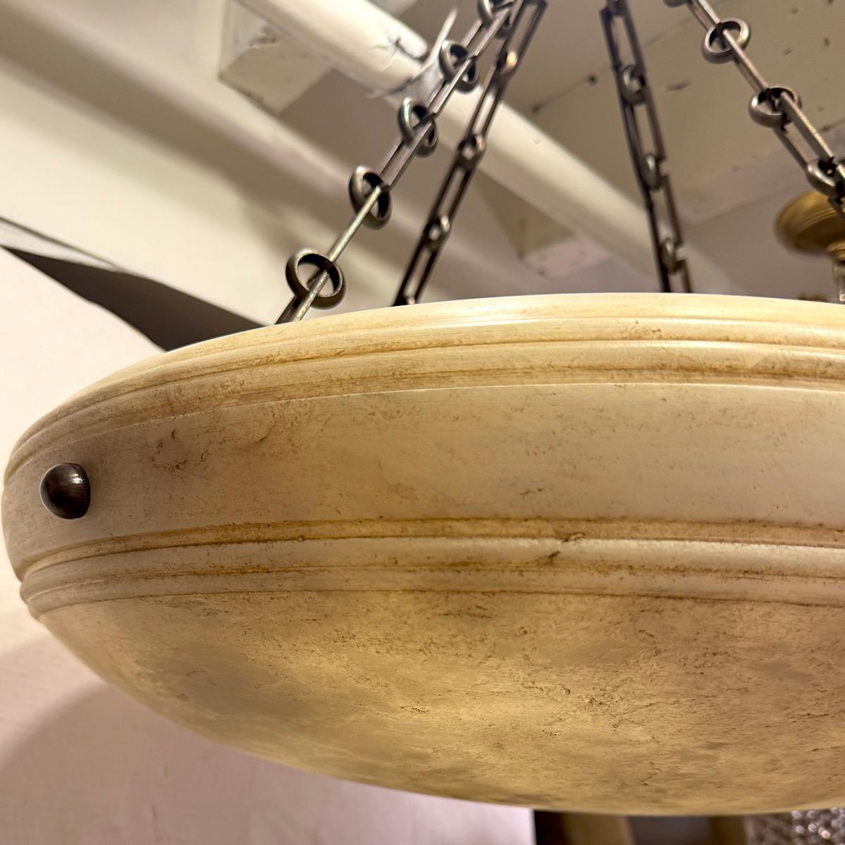 Bronze Luminaire en albâtre sculpté français en vente