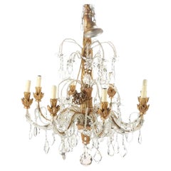 19th Century Italian Carved and Giltwood Chandelier with Beaded Decoration 