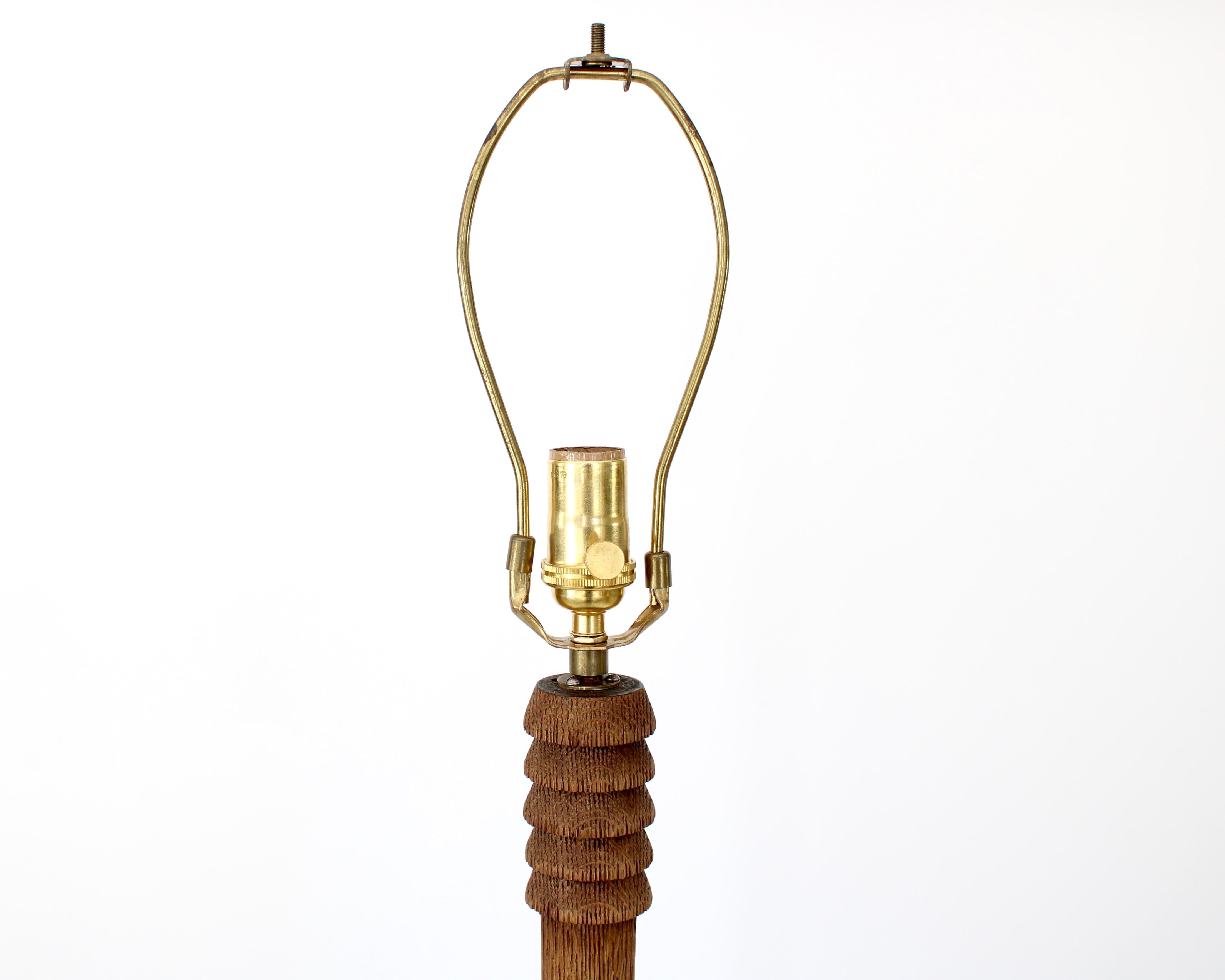French Carved And Turned Raw Wire Brushed Oak Floor Lamp  France, circa 1940 For Sale 1