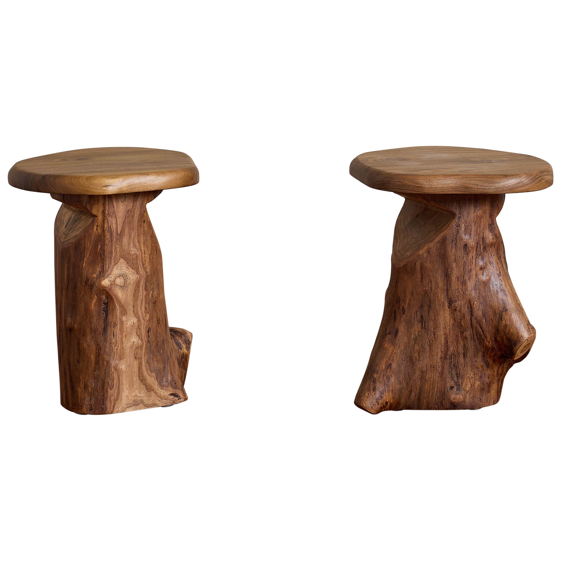 Tabourets brutalistes sculptés français en vente
