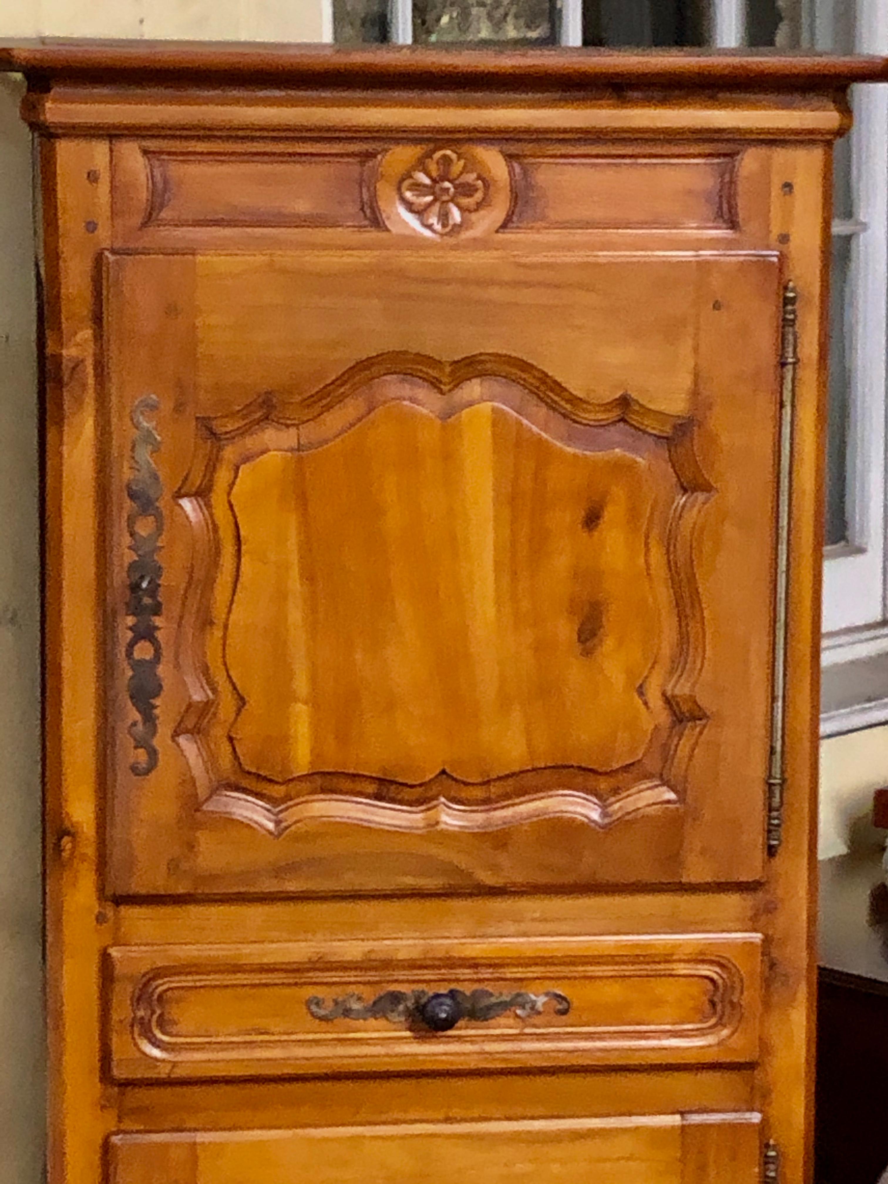 Hand-Carved French Carved Cherry Louis XV Style Bonnetiere with Superbly Fielded Panel Doors