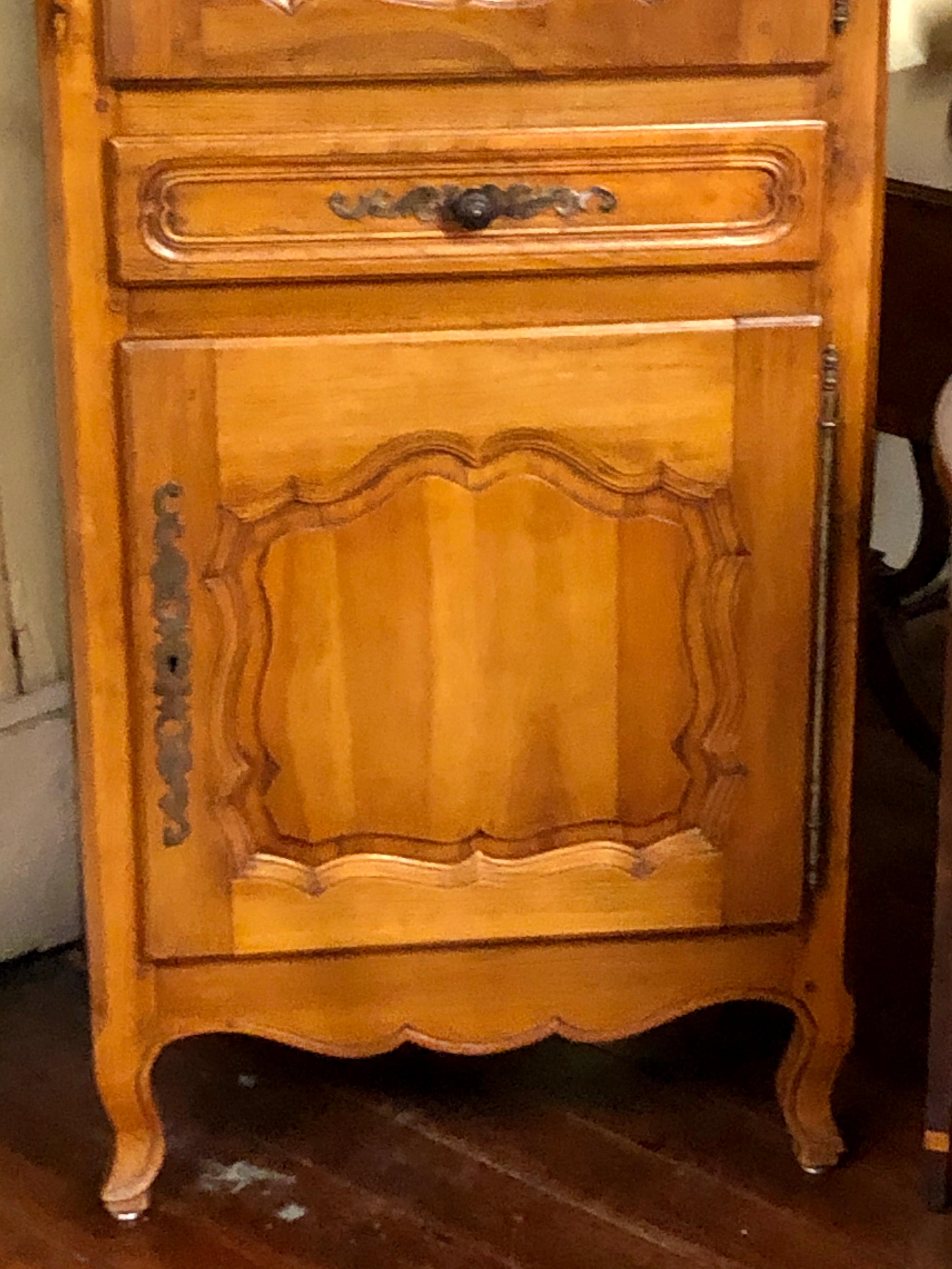 French Carved Cherry Louis XV Style Bonnetiere with Superbly Fielded Panel Doors In Good Condition In Charleston, SC