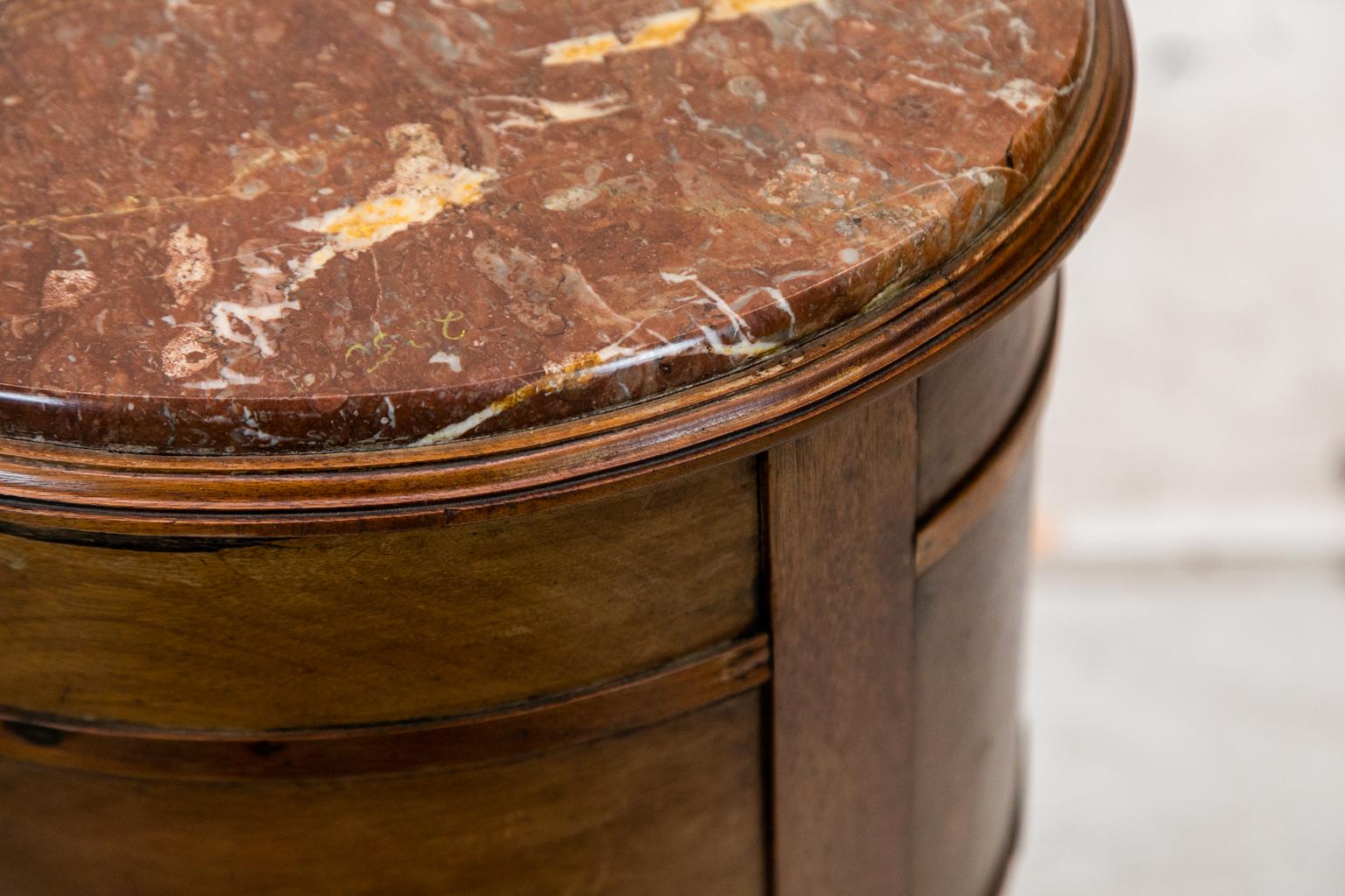Commode francese intagliato in vendita 4