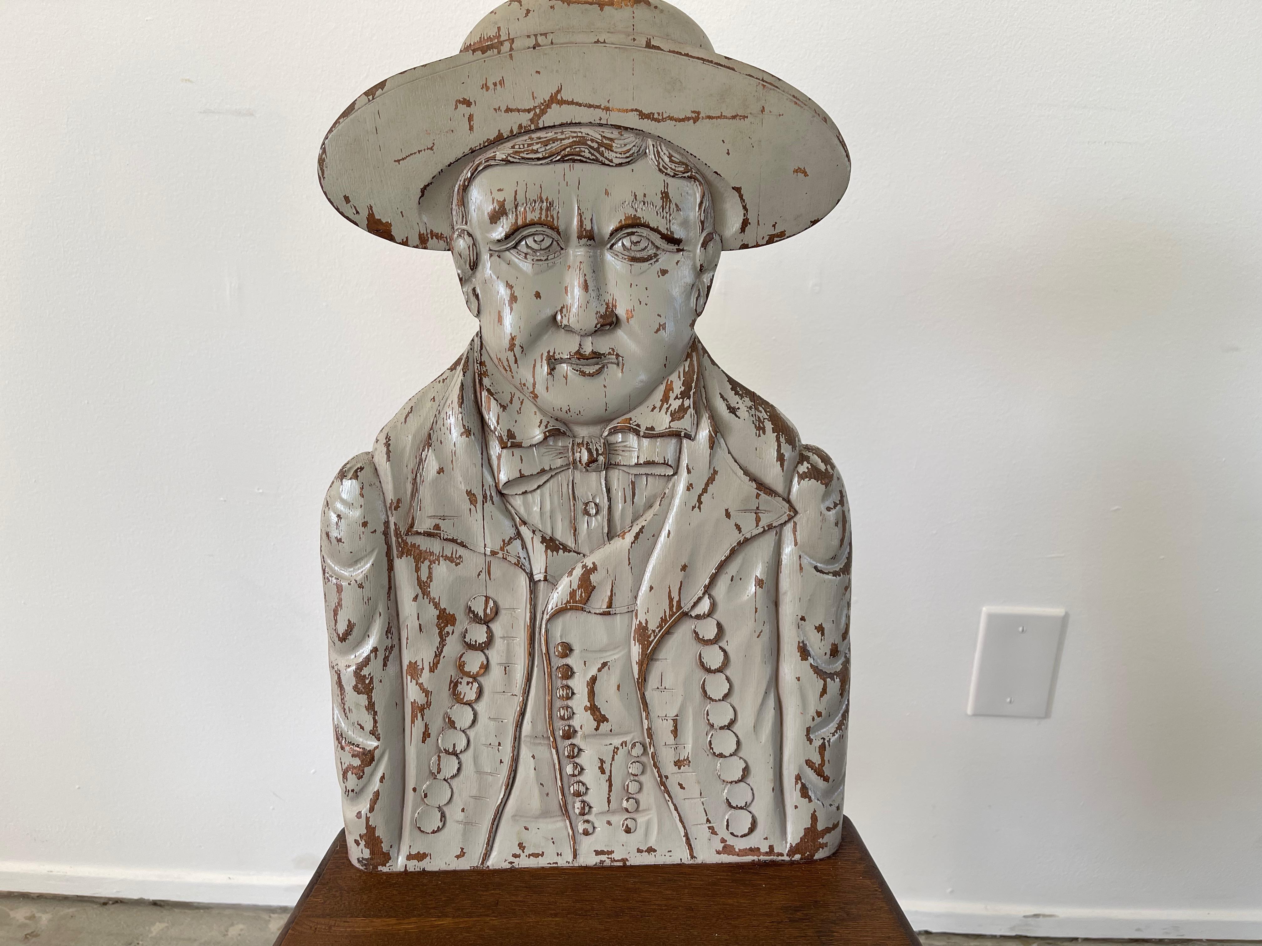 Sedia da pranzo francese intagliata 1