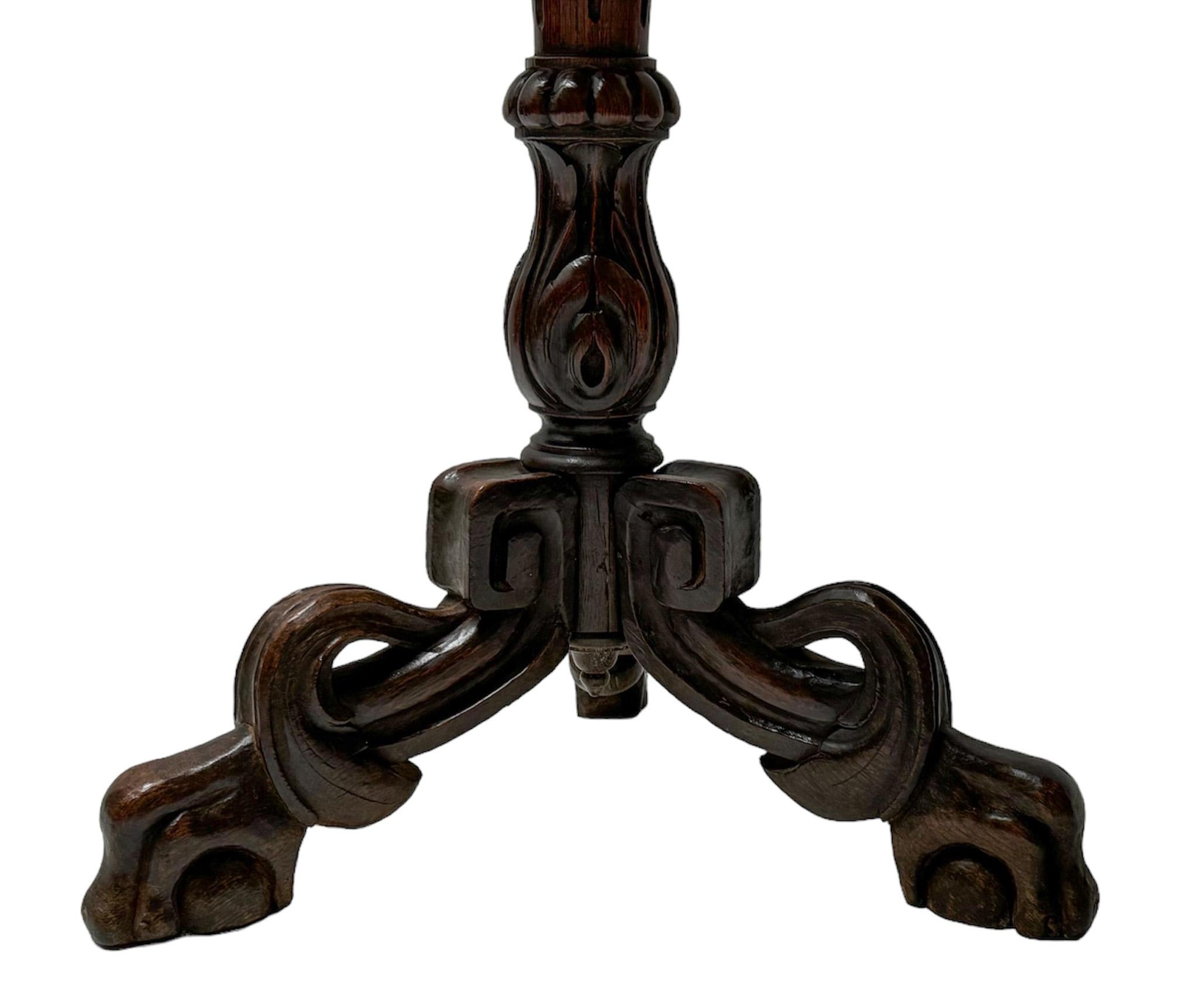 French Carved Fruitwood  Black Forest Planter or Jardiniiere, 1880s For Sale 7