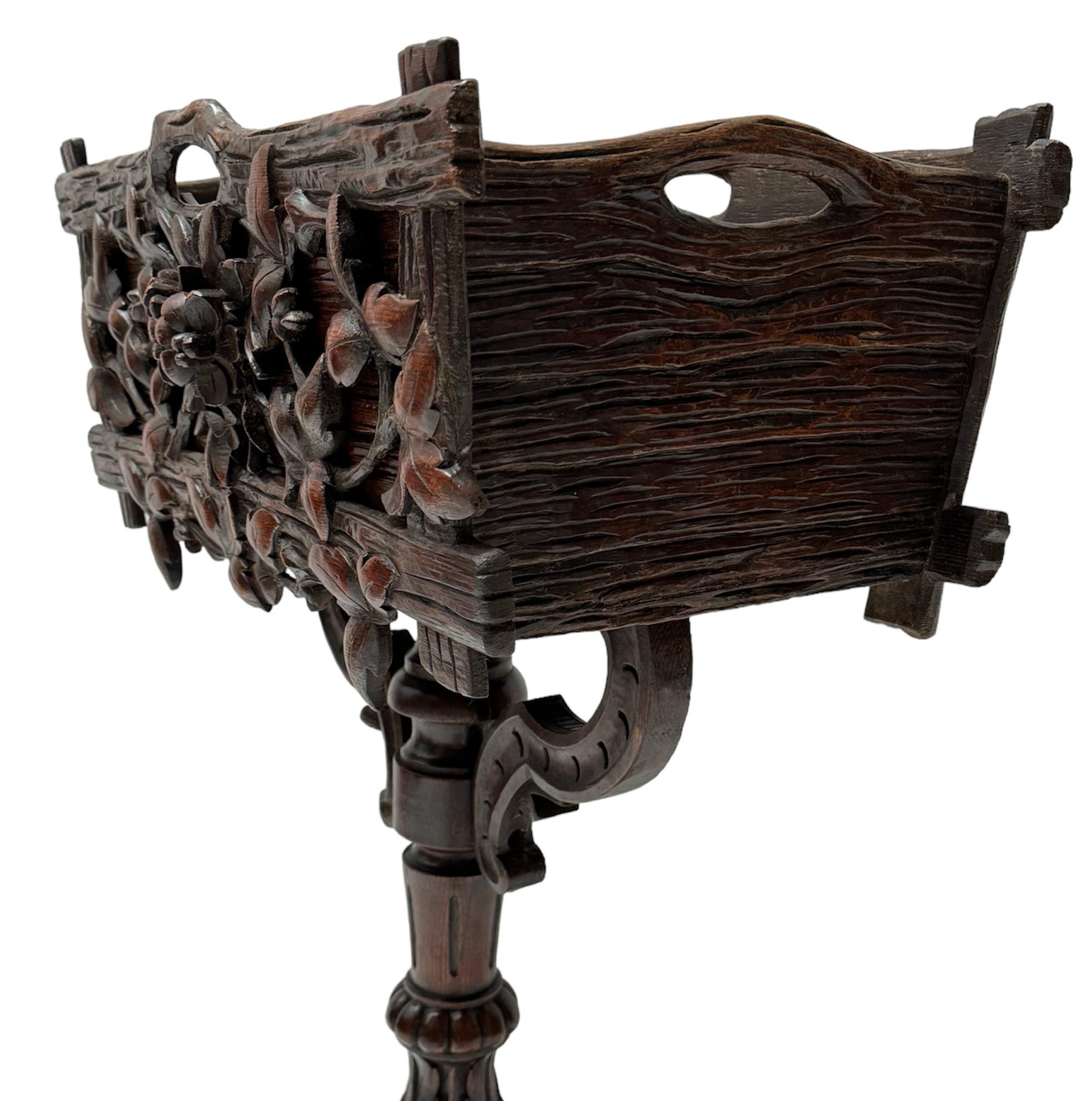 French Carved Fruitwood  Black Forest Planter or Jardiniiere, 1880s For Sale 8